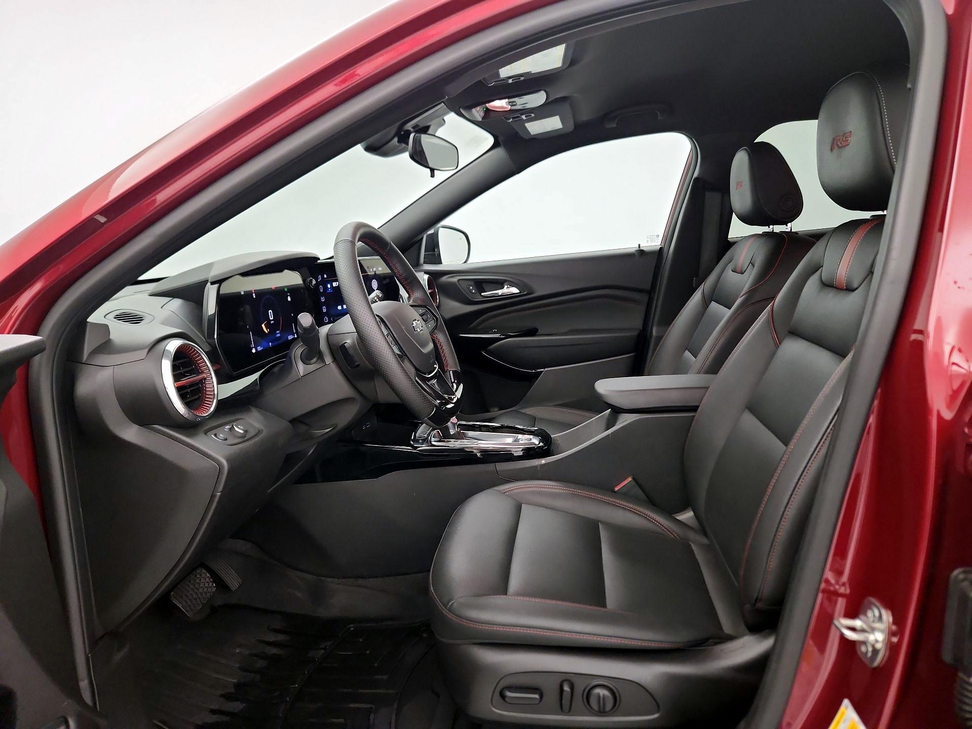 Thumbnail: 2025 Chevrolet Trax - 11