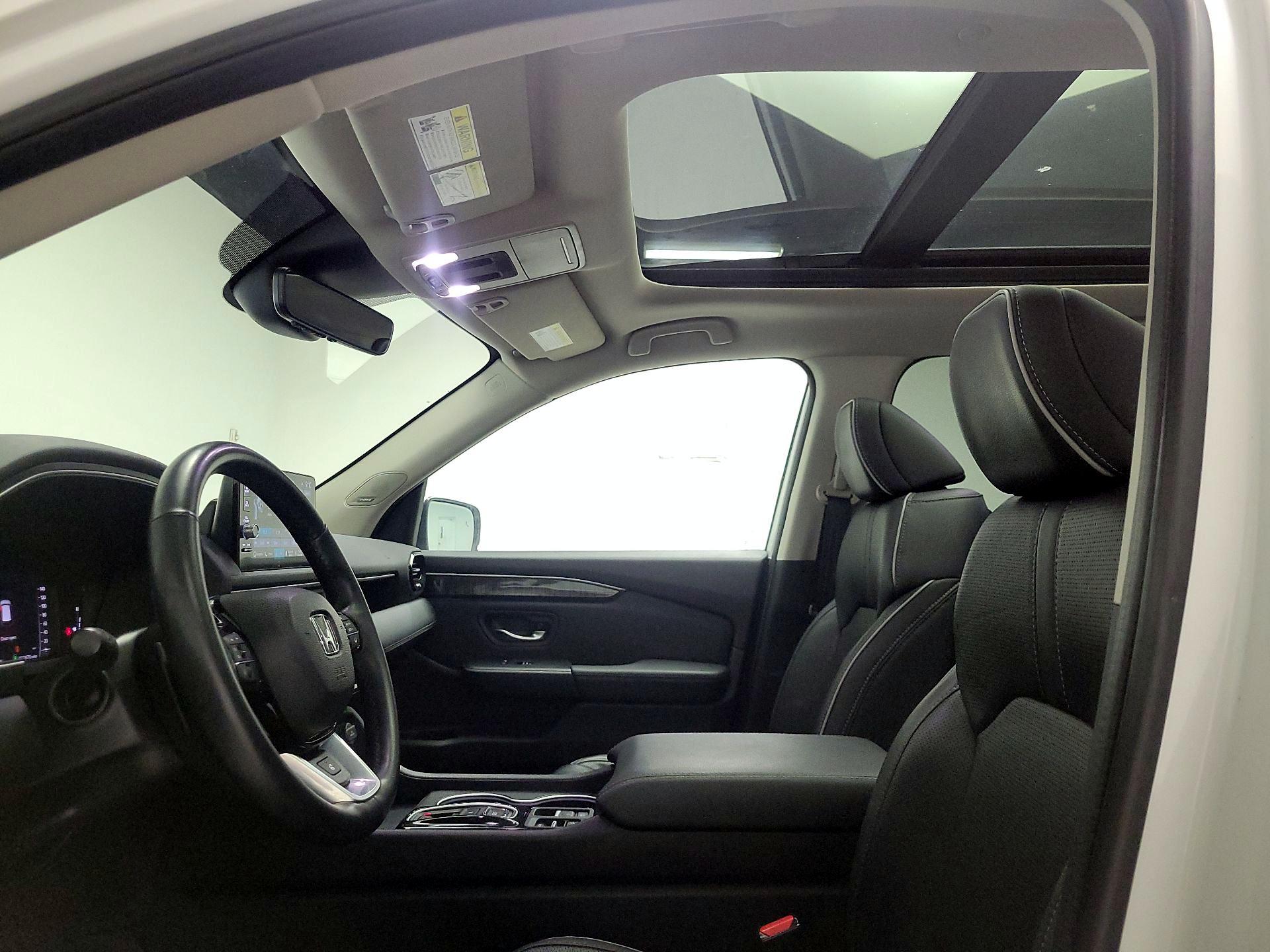 Thumbnail: 2023 Honda Pilot - 20