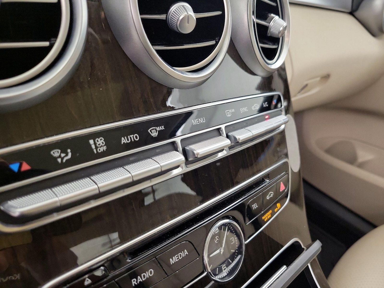 2017 Mercedes-Benz C-Class C300 - Photo 18