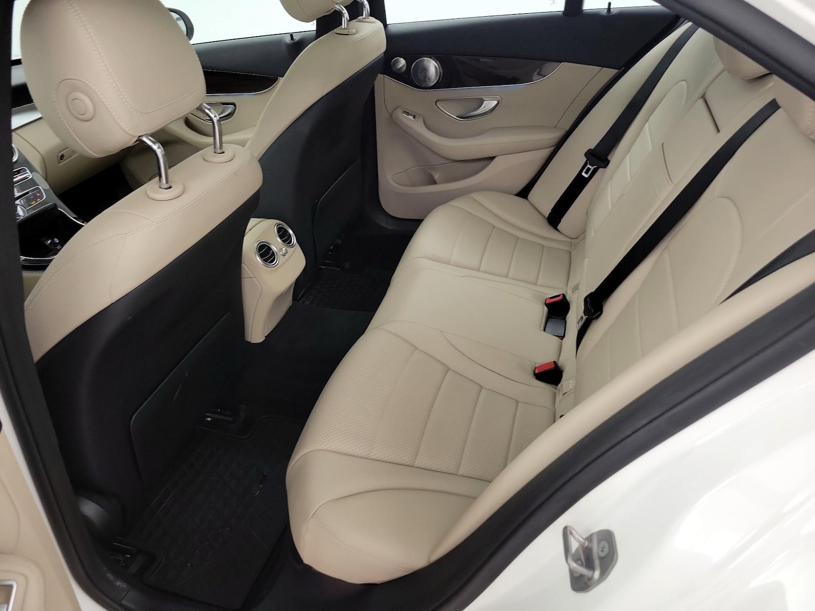 2017 Mercedes-Benz C-Class C300 - Photo 22