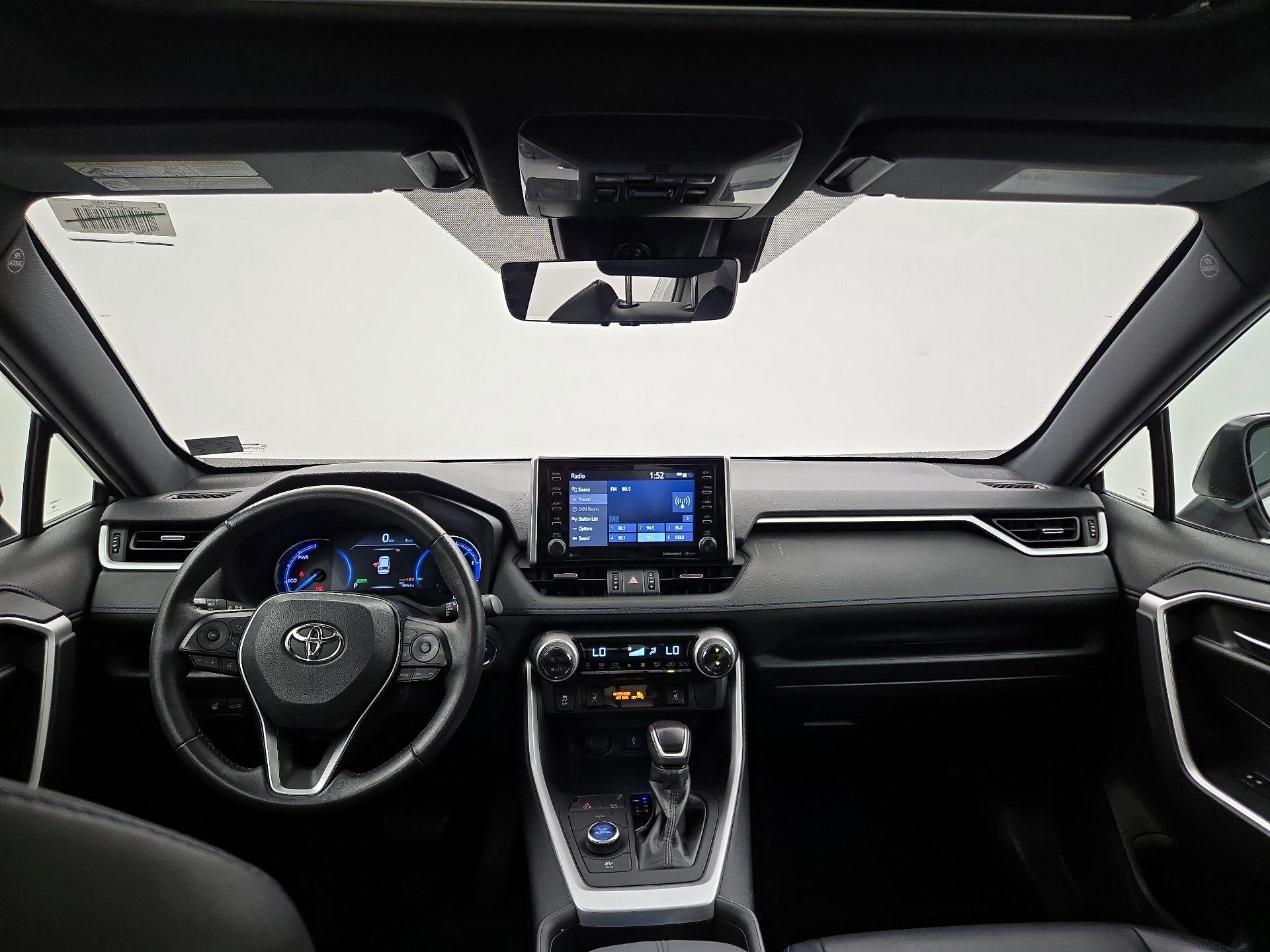 Thumbnail: 2020 Toyota RAV4 - 9
