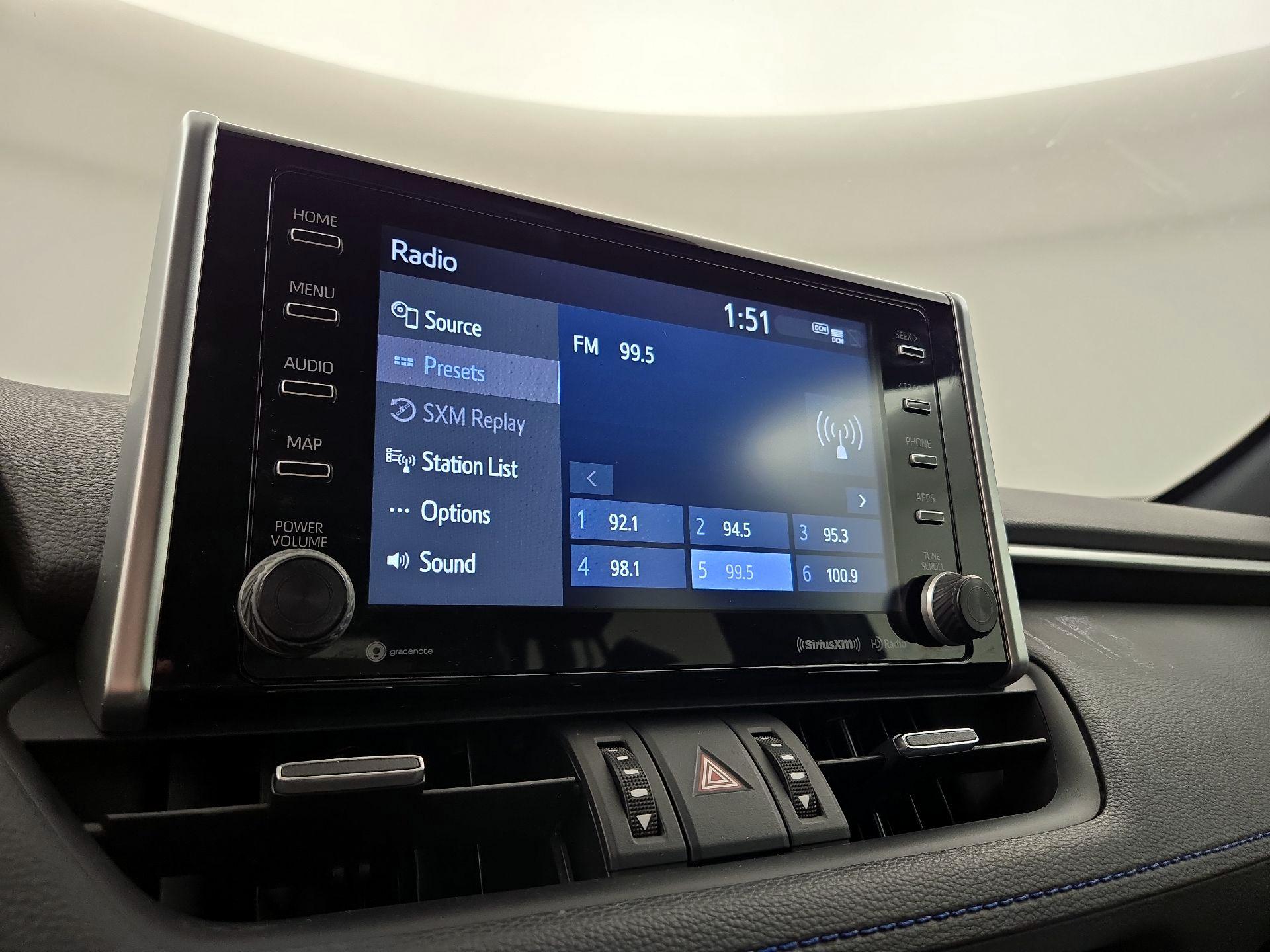 Thumbnail: 2020 Toyota RAV4 - 15