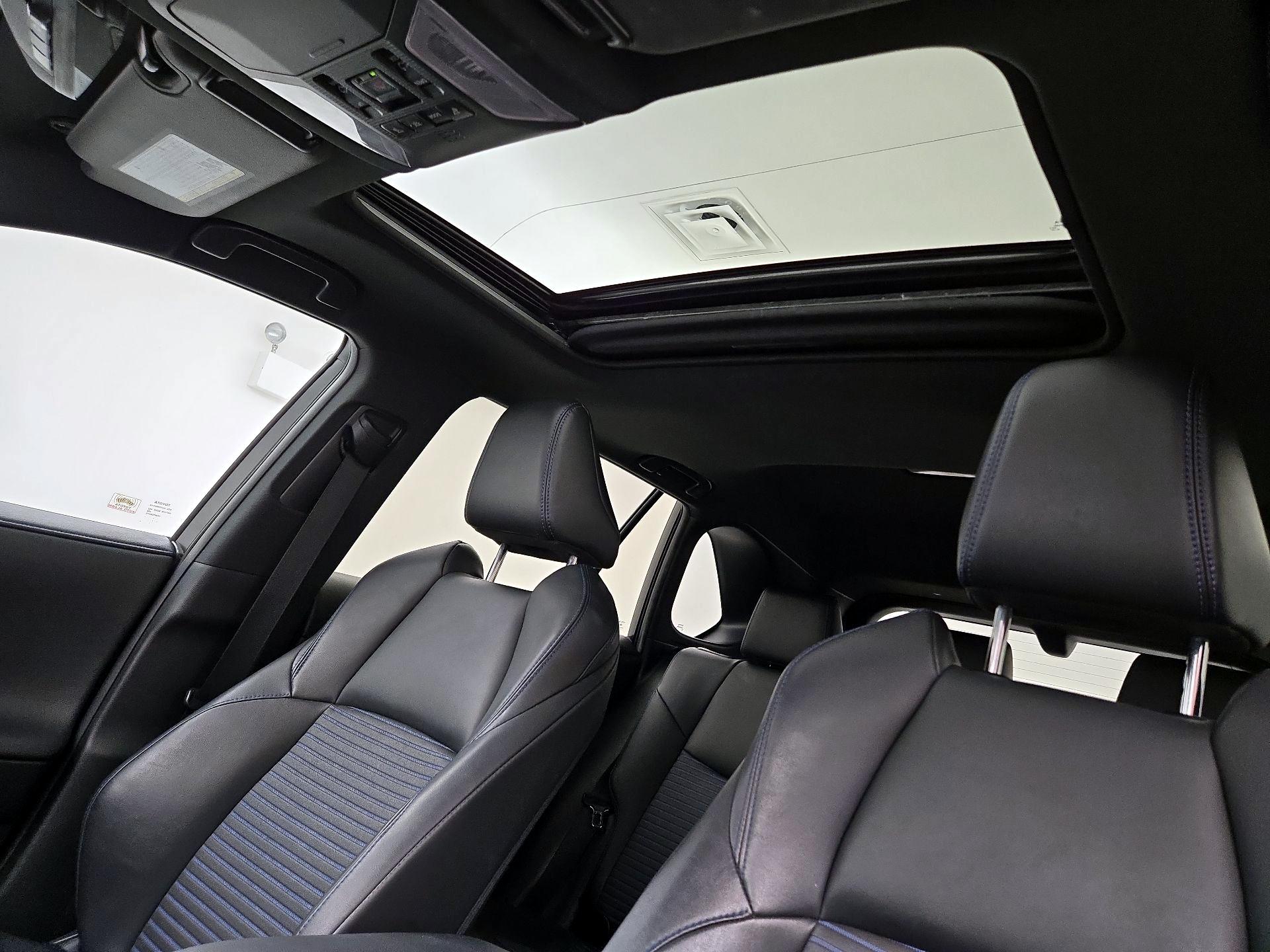 Thumbnail: 2020 Toyota RAV4 - 19