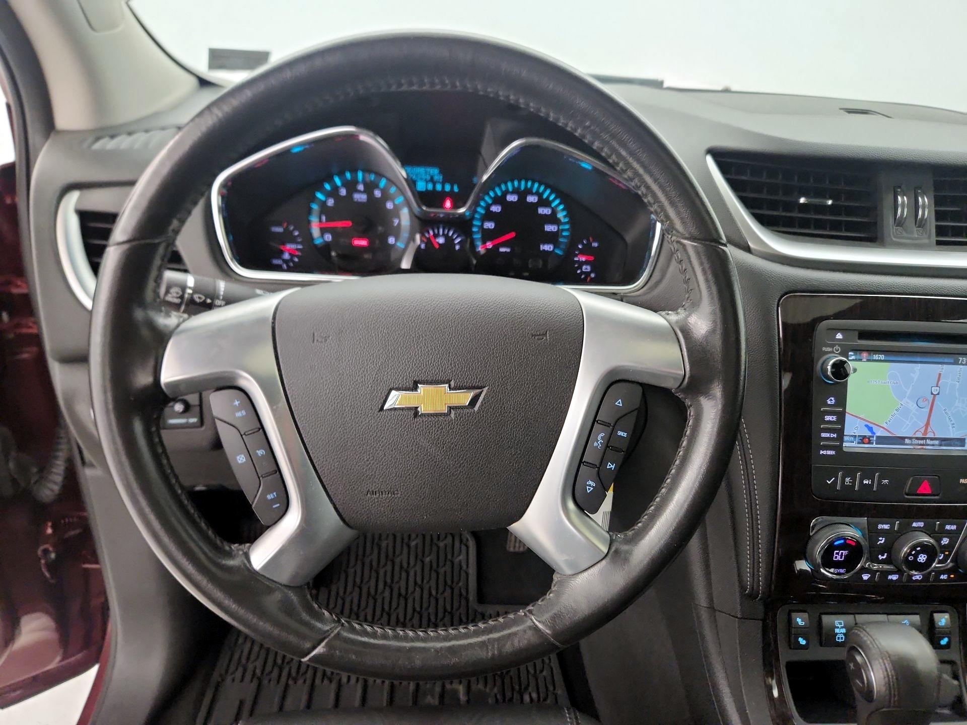 Thumbnail: 2015 Chevrolet Traverse - 10