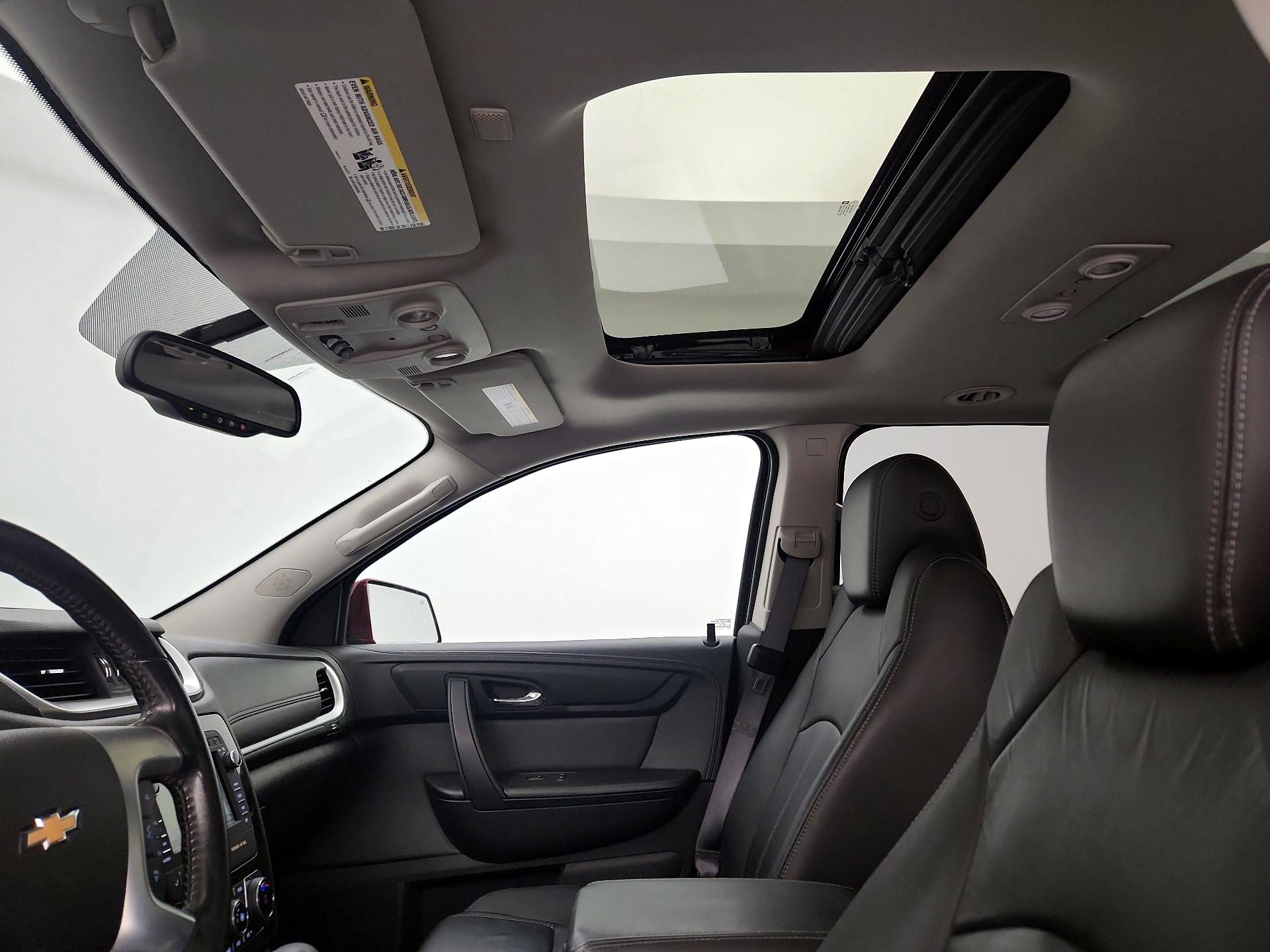 Thumbnail: 2015 Chevrolet Traverse - 20