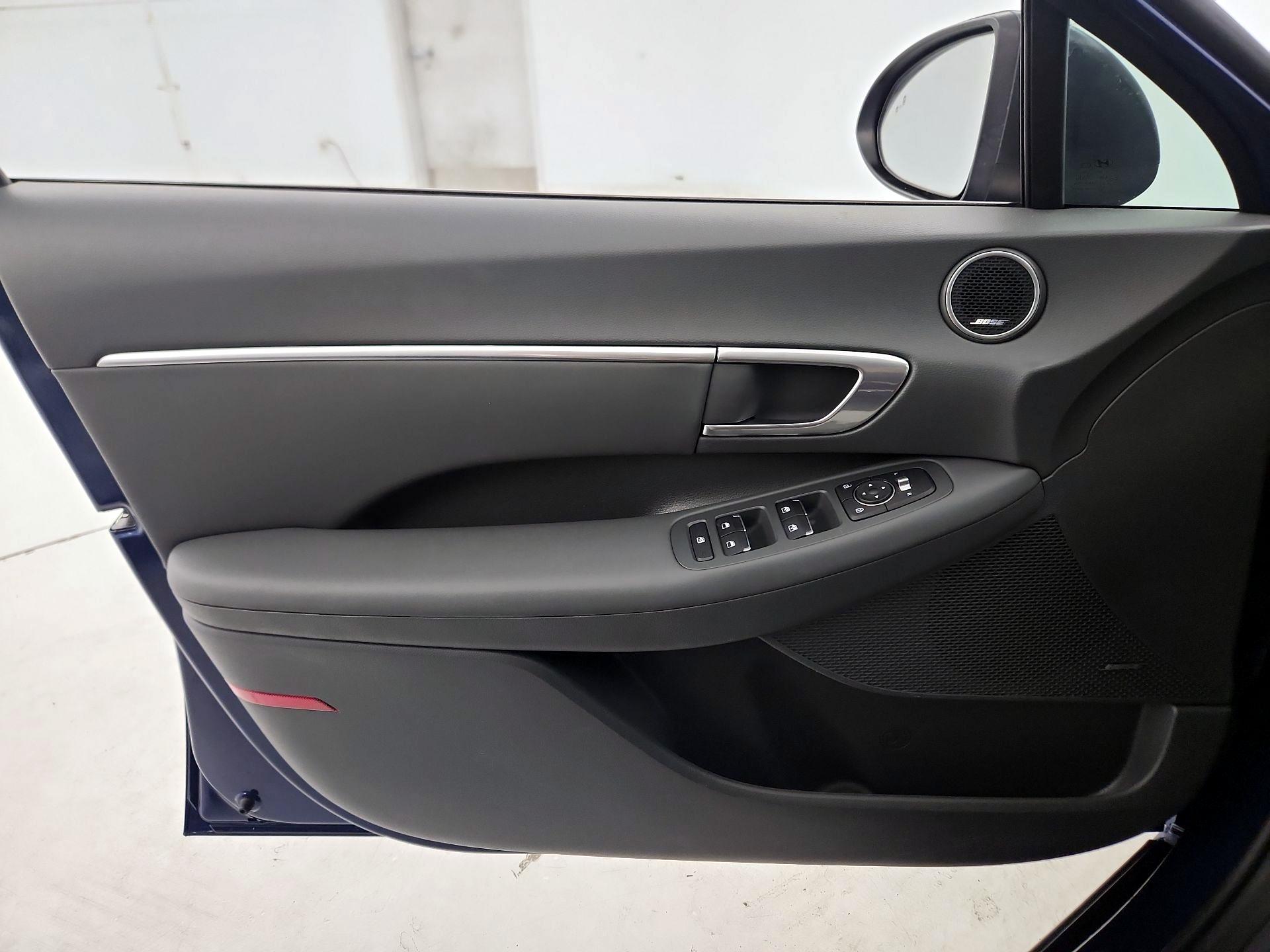 Thumbnail: 2020 Hyundai Sonata - 12