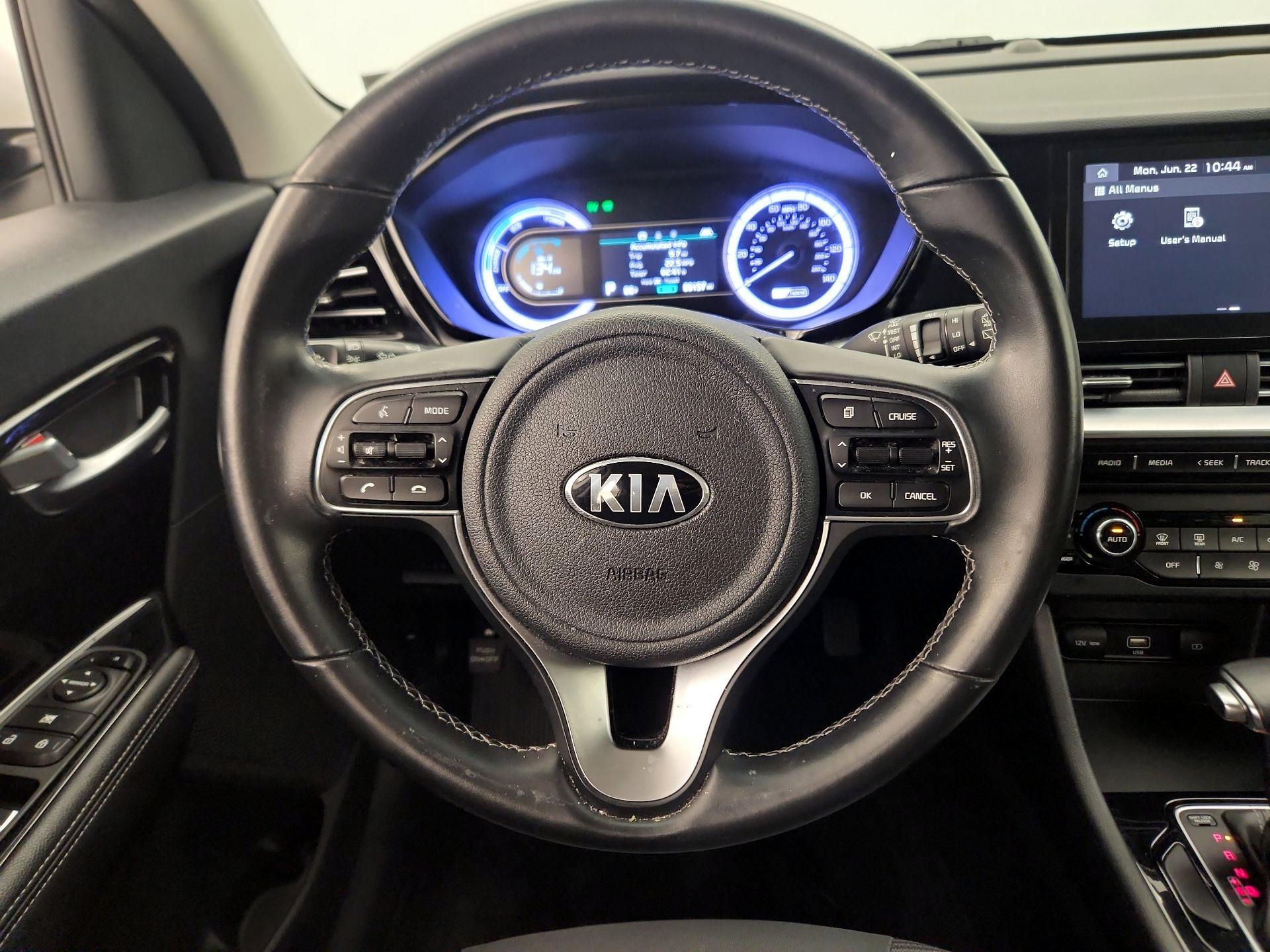 Thumbnail: 2021 Kia Niro - 10