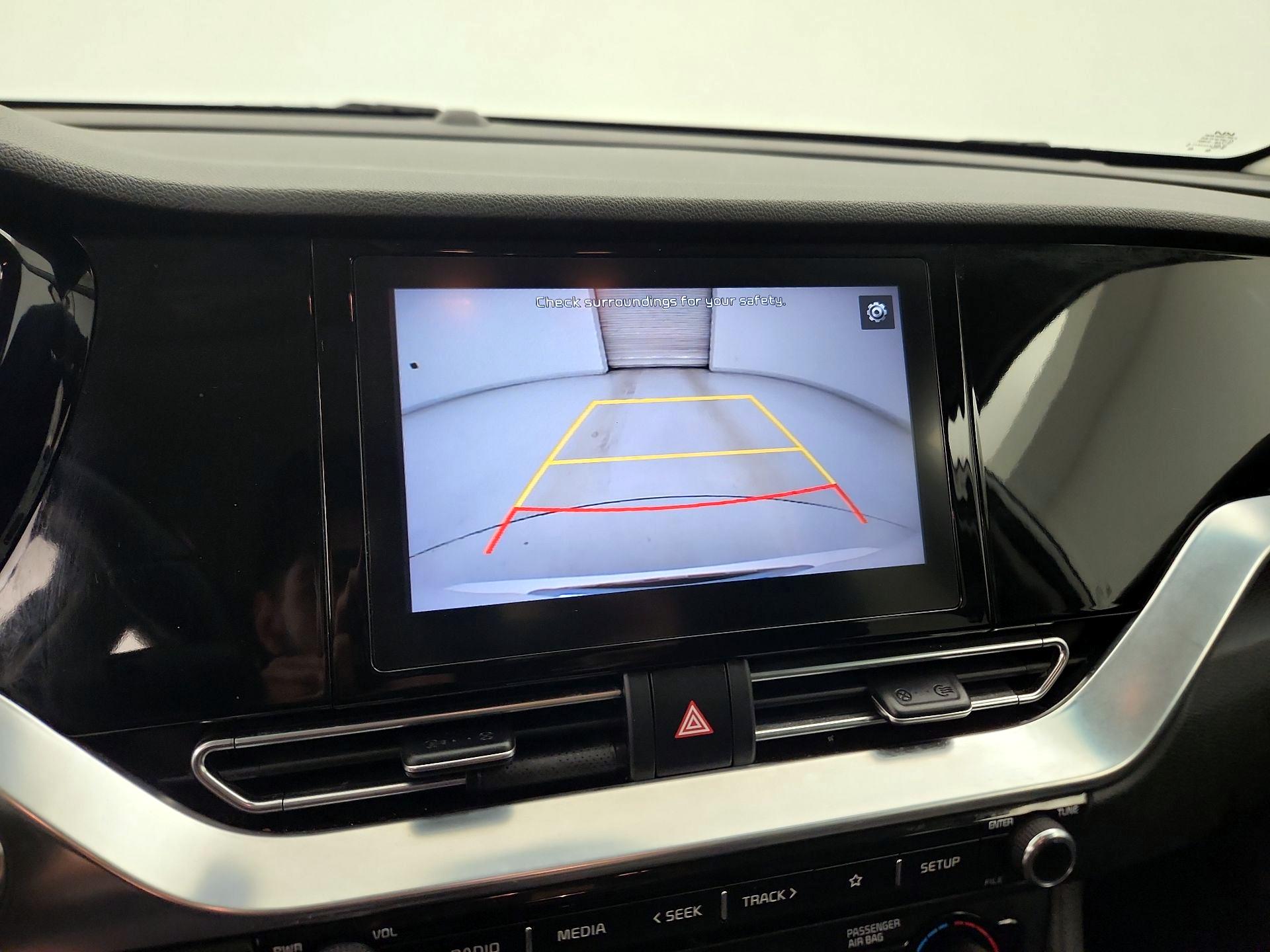 Thumbnail: 2021 Kia Niro - 14