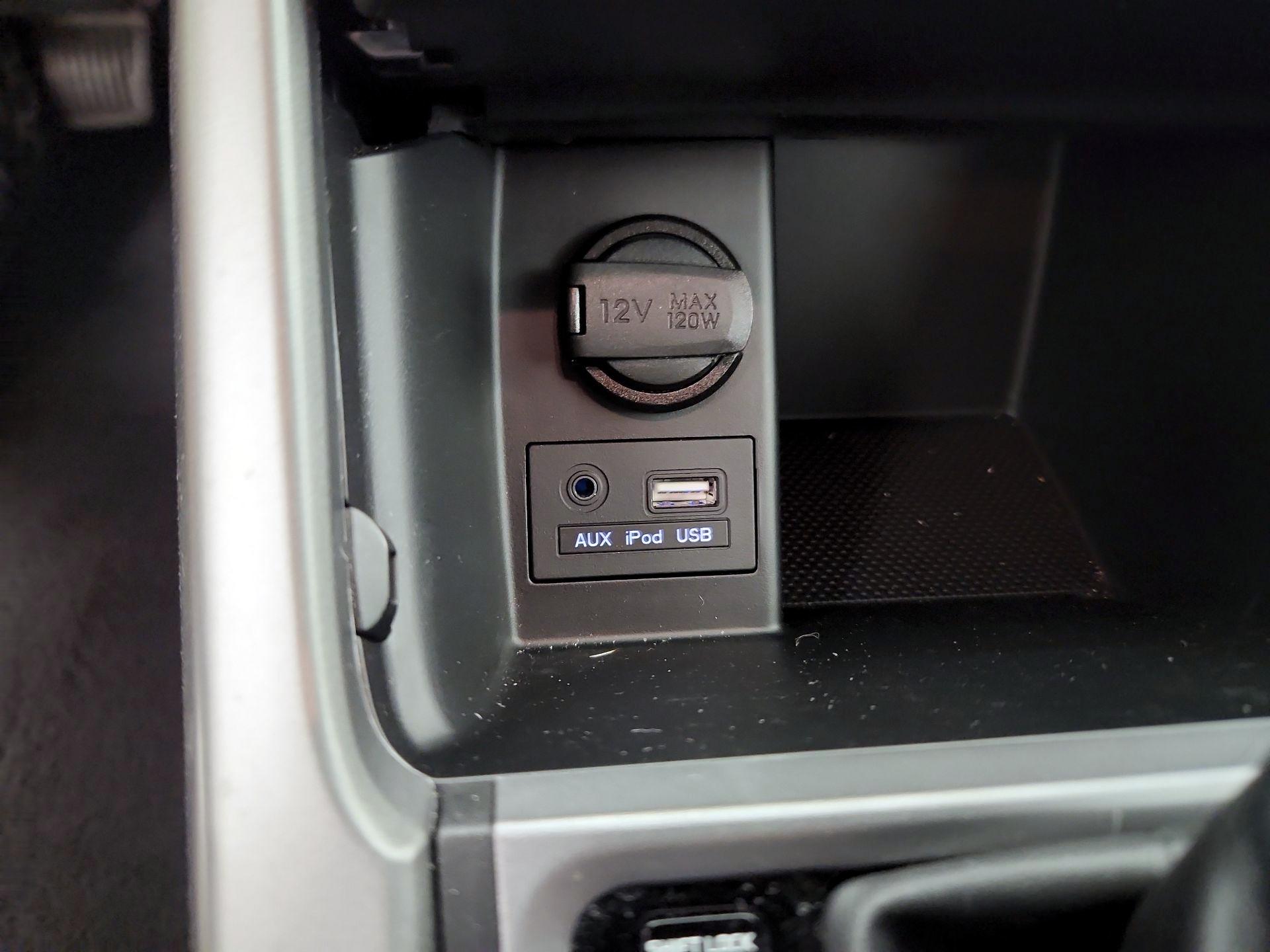 Thumbnail: 2014 Hyundai Elantra - 19
