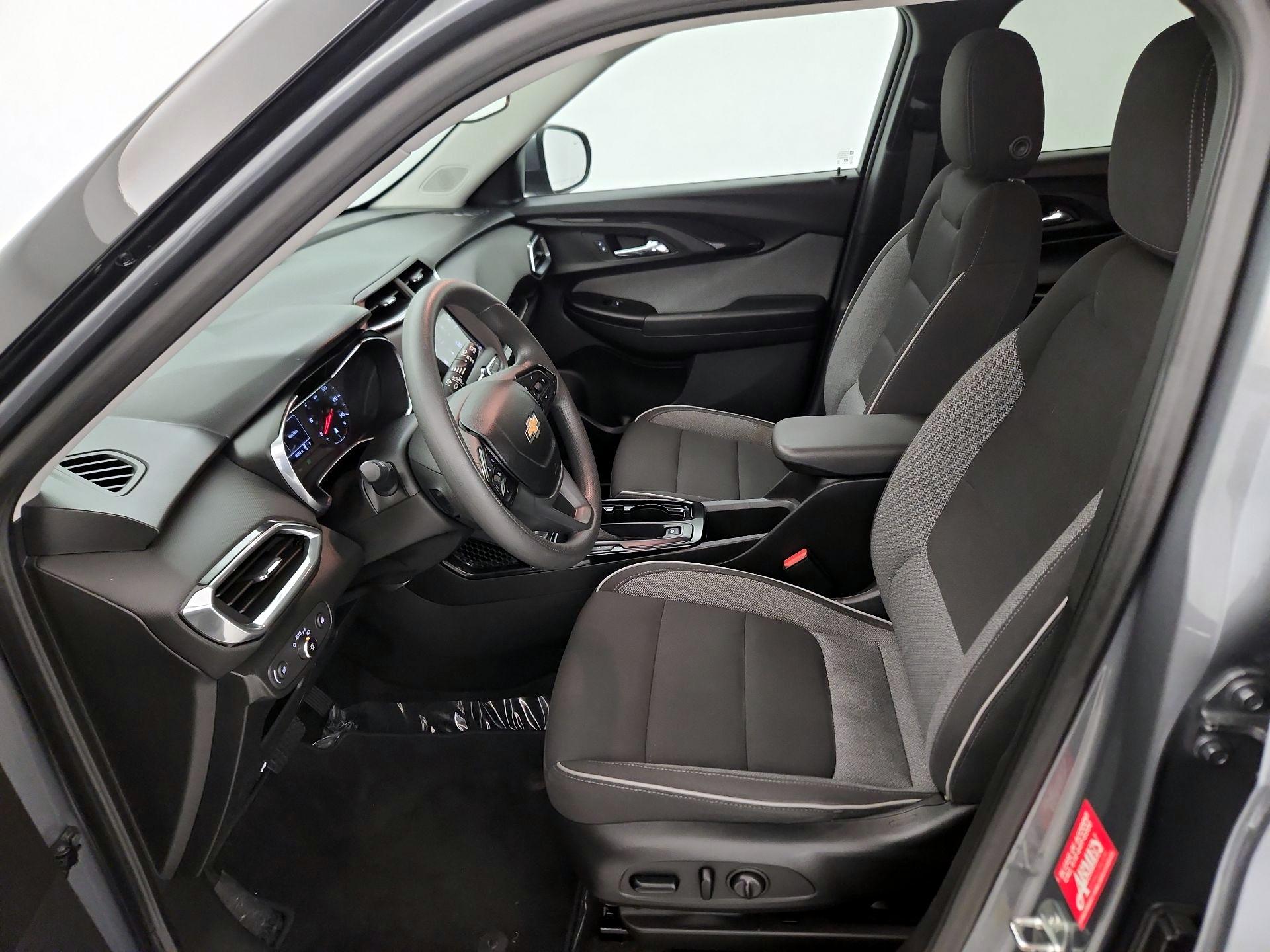 Thumbnail: 2021 Chevrolet TrailBlazer - 11