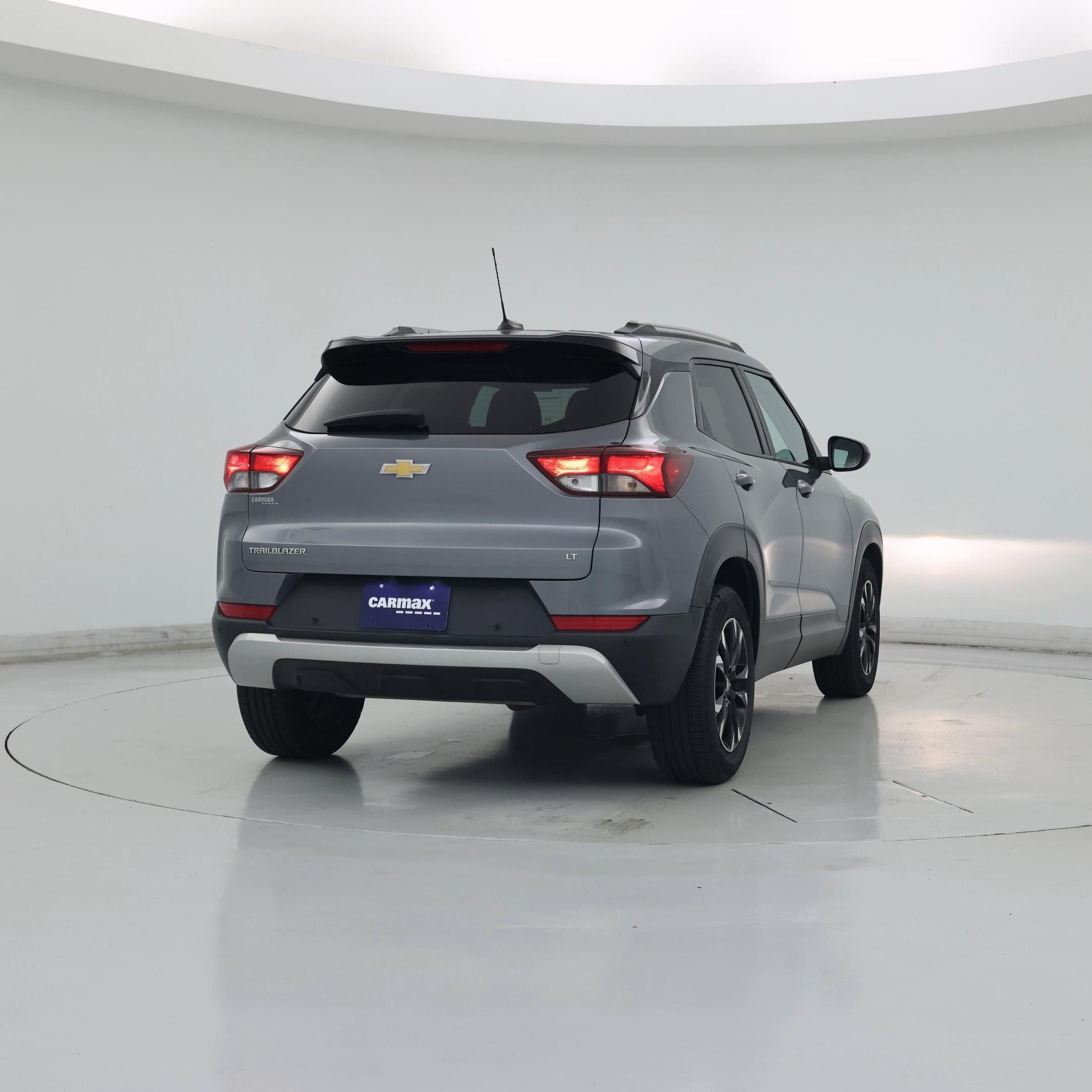 Thumbnail: 2021 Chevrolet TrailBlazer - 2