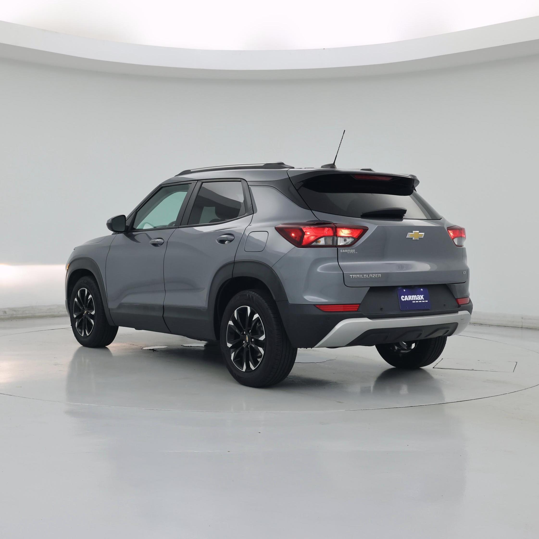 Thumbnail: 2021 Chevrolet TrailBlazer - 3