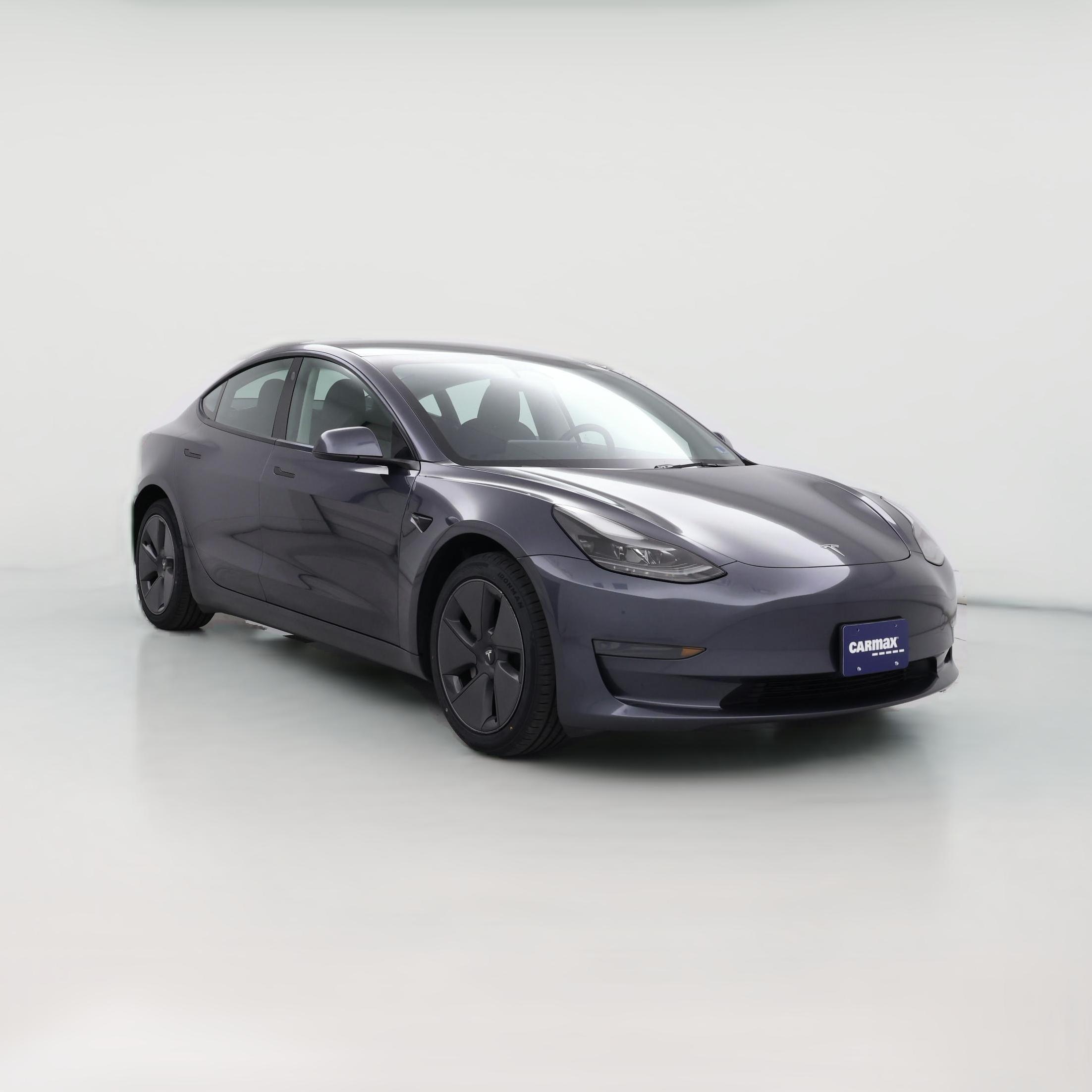 Thumbnail: 2023 Tesla Model 3 - 1