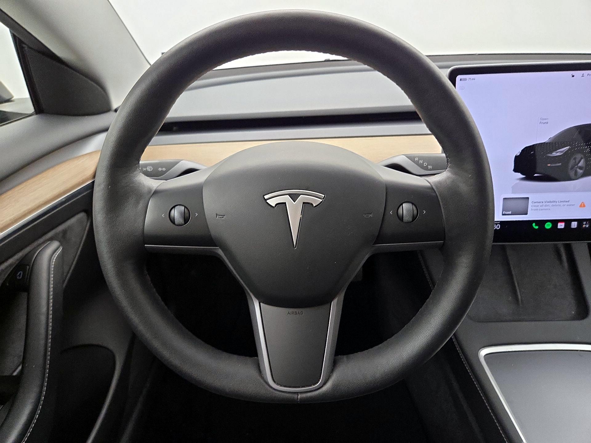 Thumbnail: 2023 Tesla Model 3 - 10
