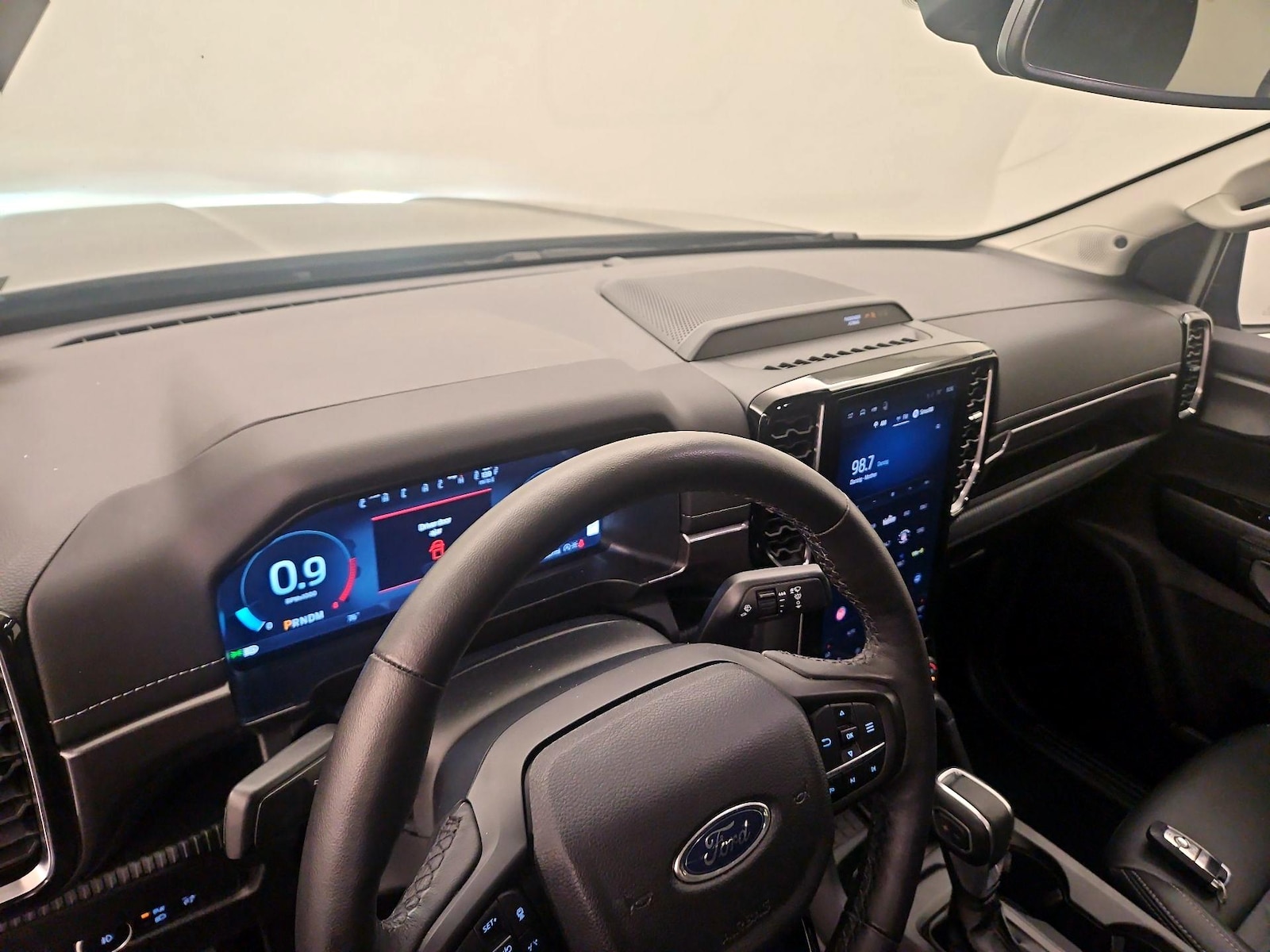 2025 Ford Ranger Lariat - Photo 10