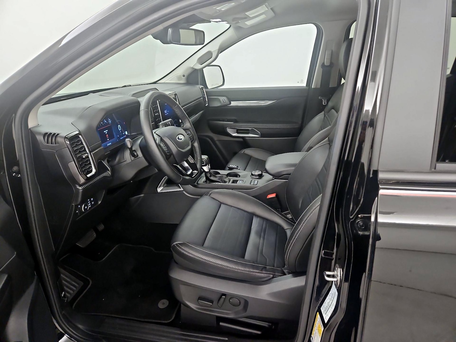 2025 Ford Ranger Lariat - Photo 12