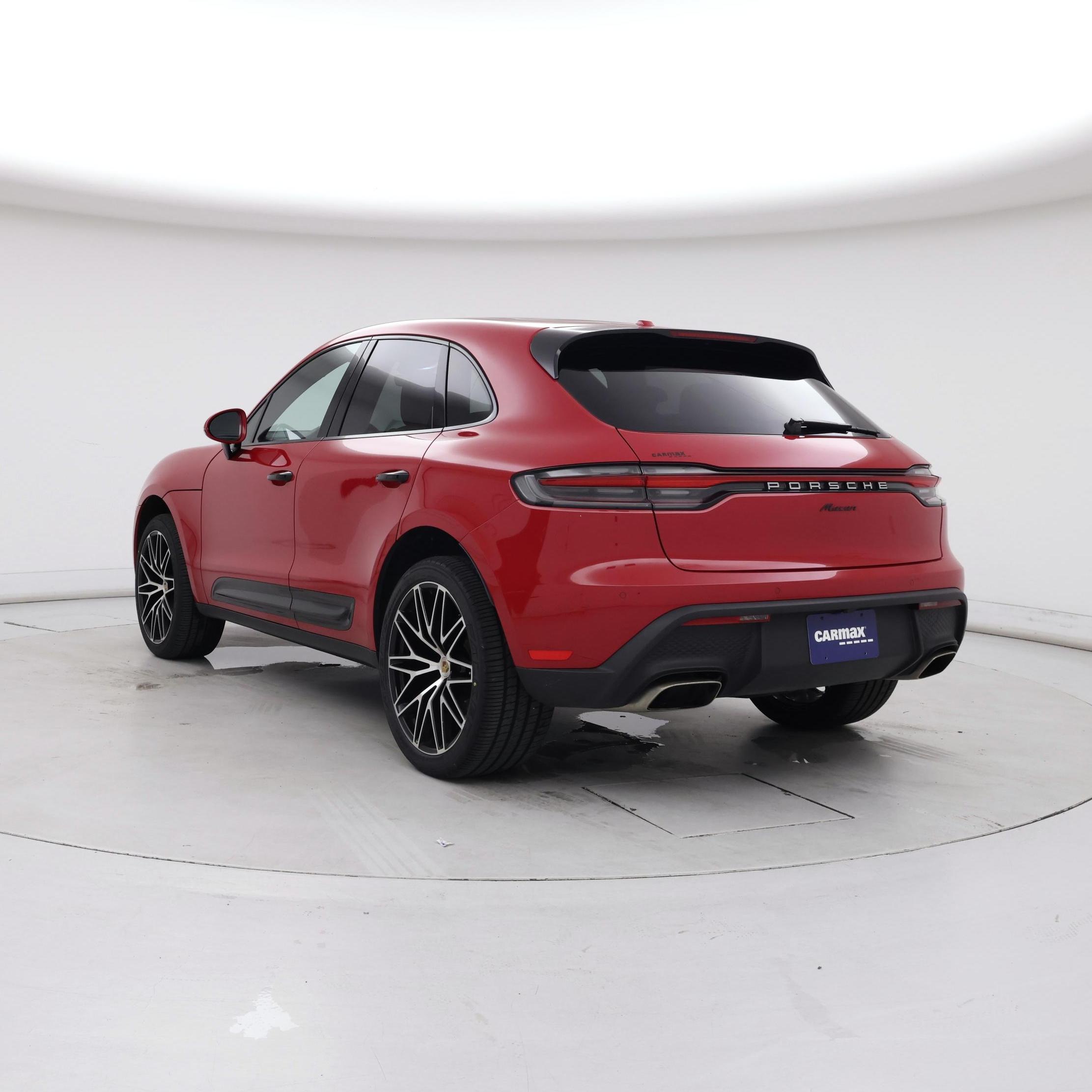 Thumbnail: 2024 Porsche Macan - 2