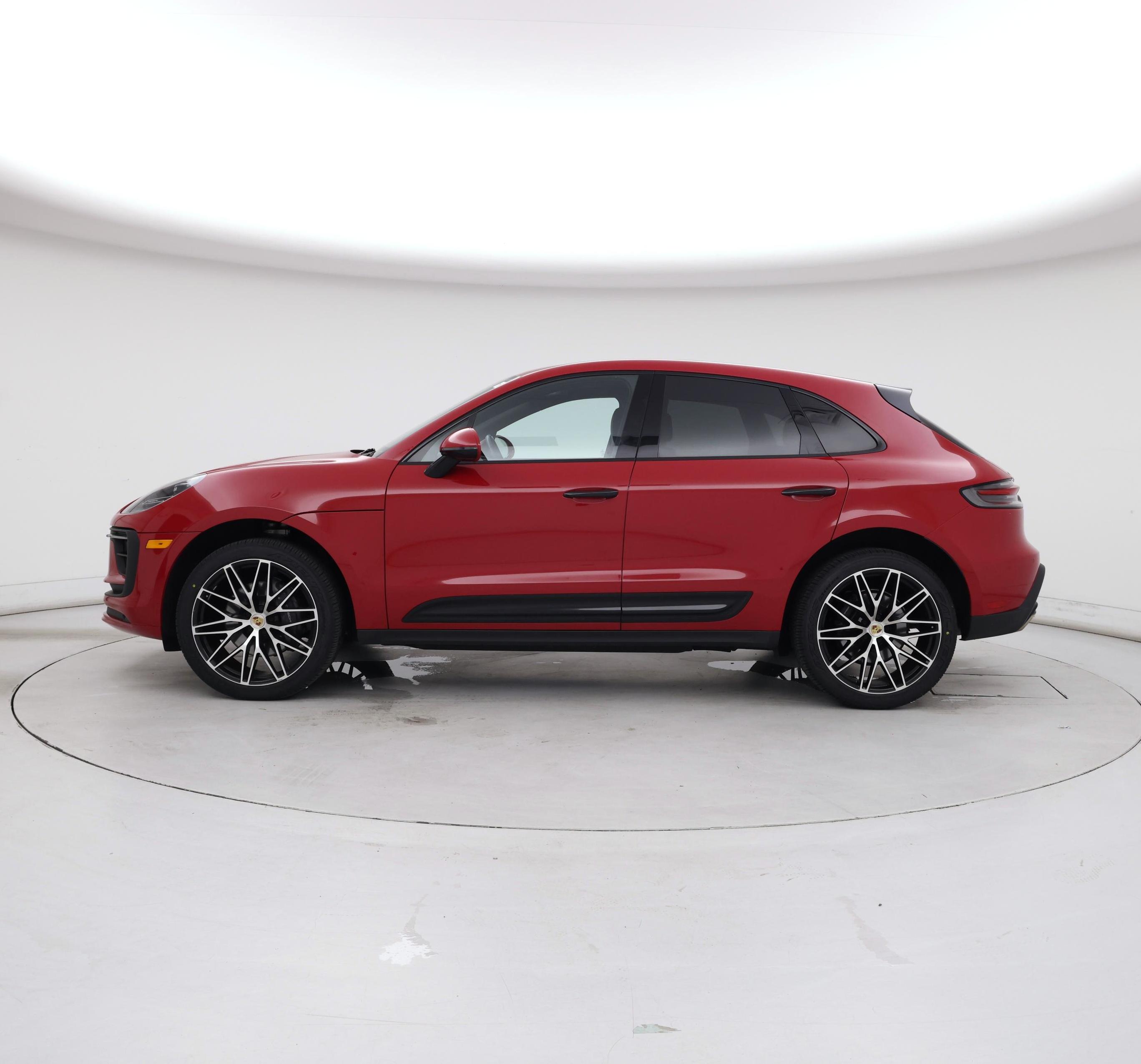 Thumbnail: 2024 Porsche Macan - 3