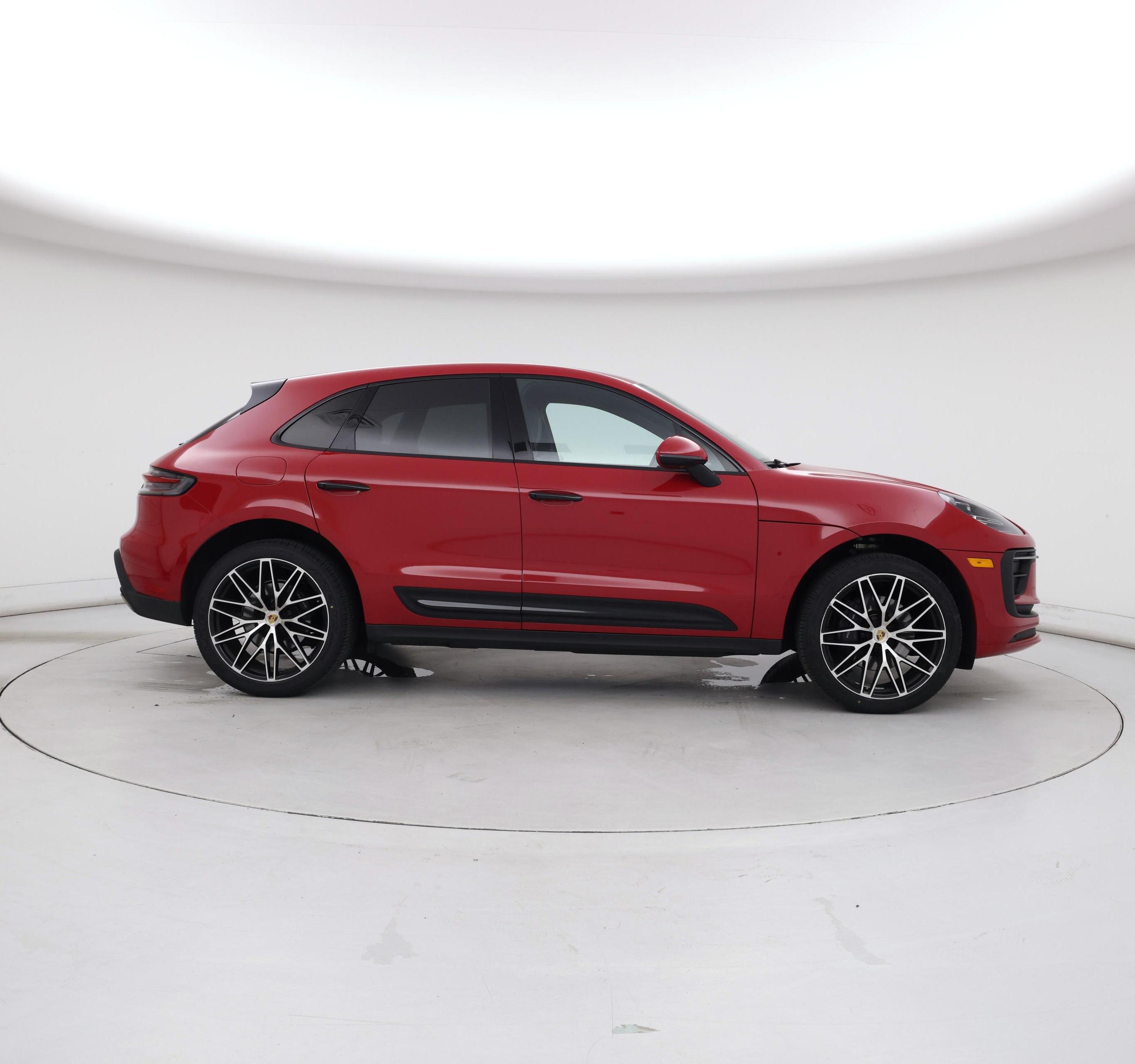 Thumbnail: 2024 Porsche Macan - 7