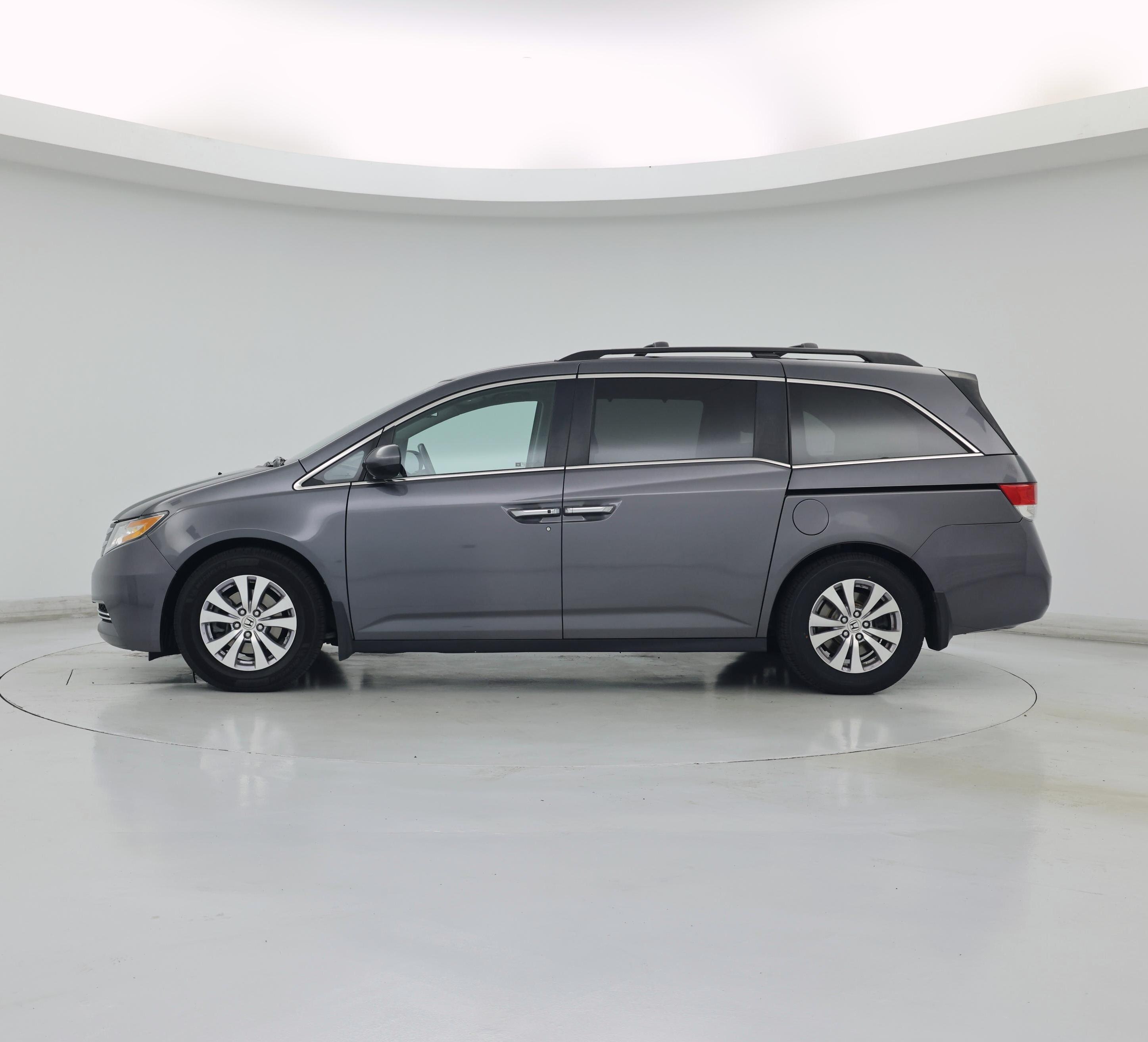 Thumbnail: 2017 Honda Odyssey - 3