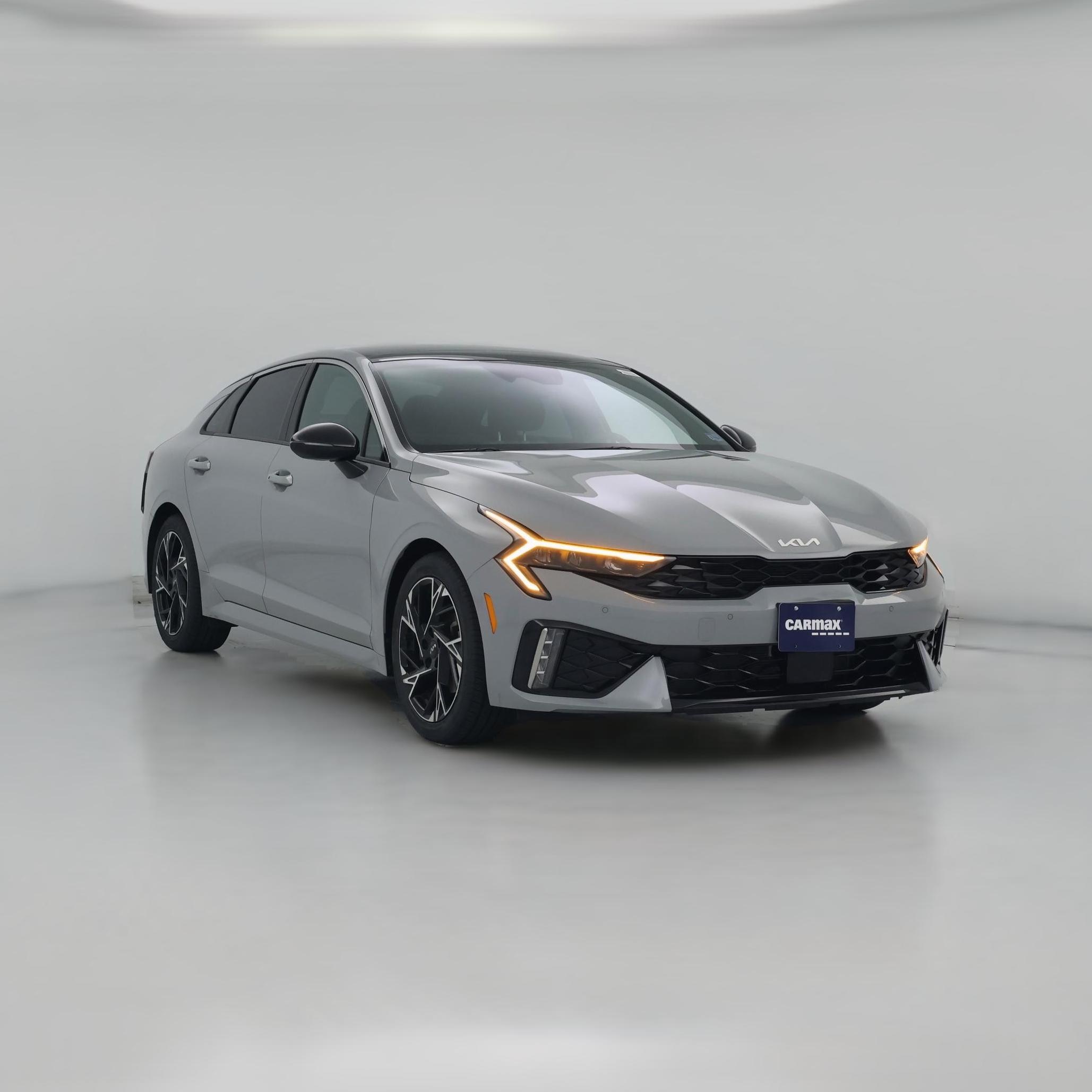 Thumbnail: 2025 Kia K5 - 1