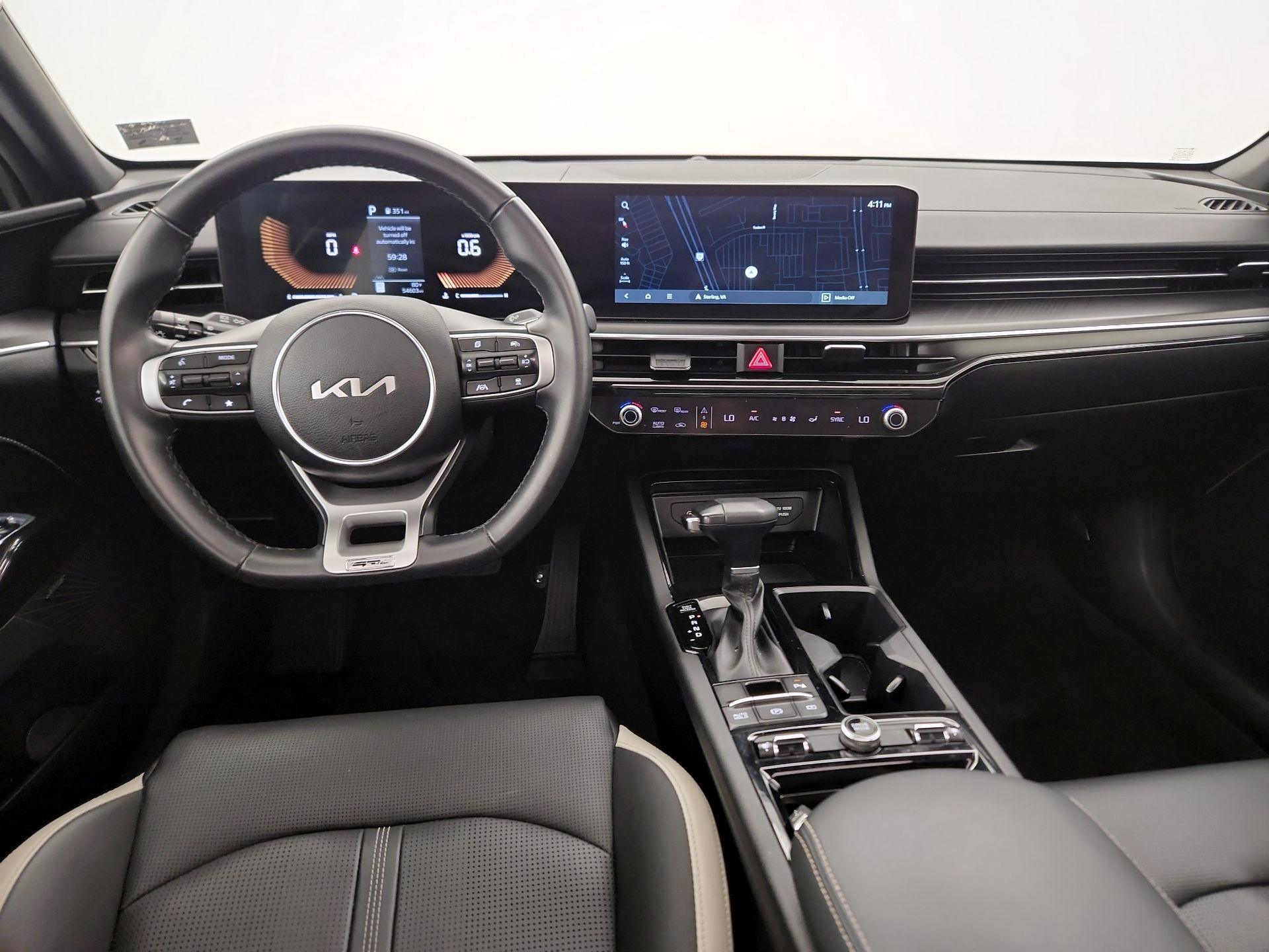 Thumbnail: 2025 Kia K5 - 9
