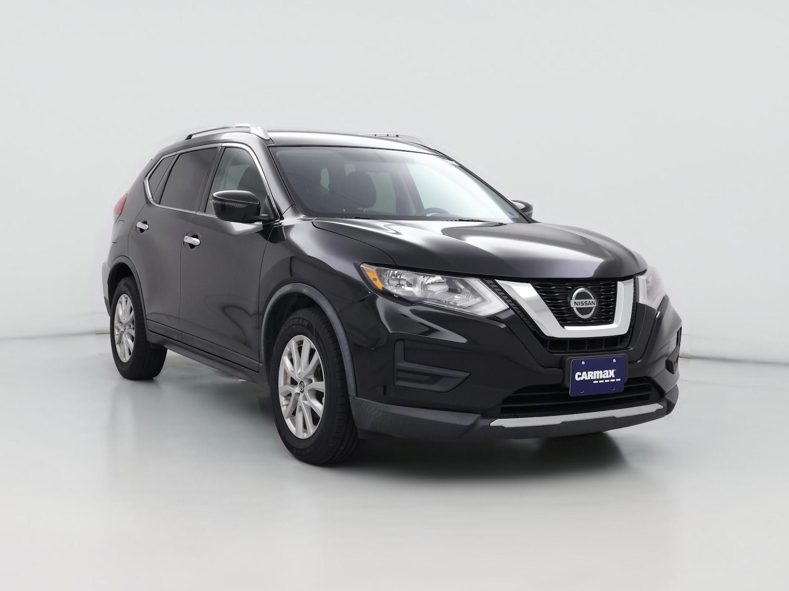 2018 Nissan Rogue SV - Photo 1