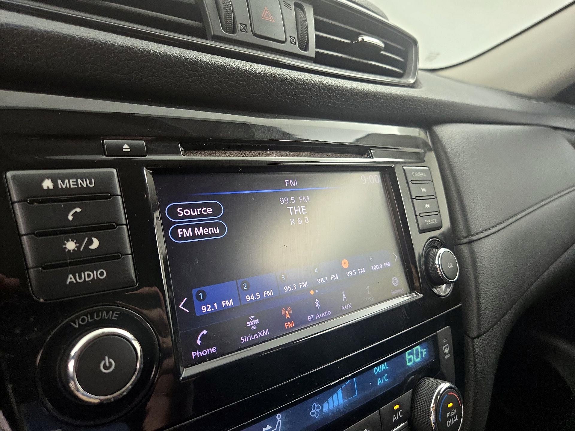 Thumbnail: 2018 Nissan Rogue - 15