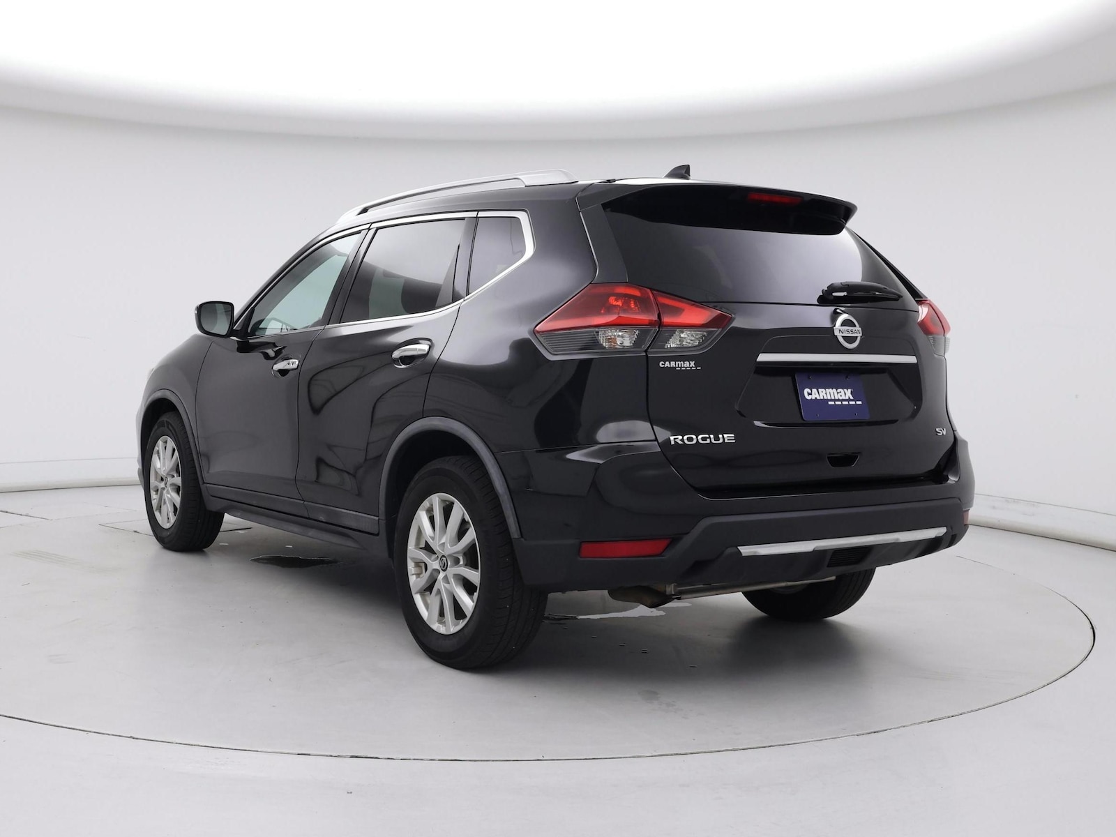 2018 Nissan Rogue SV - Photo 3