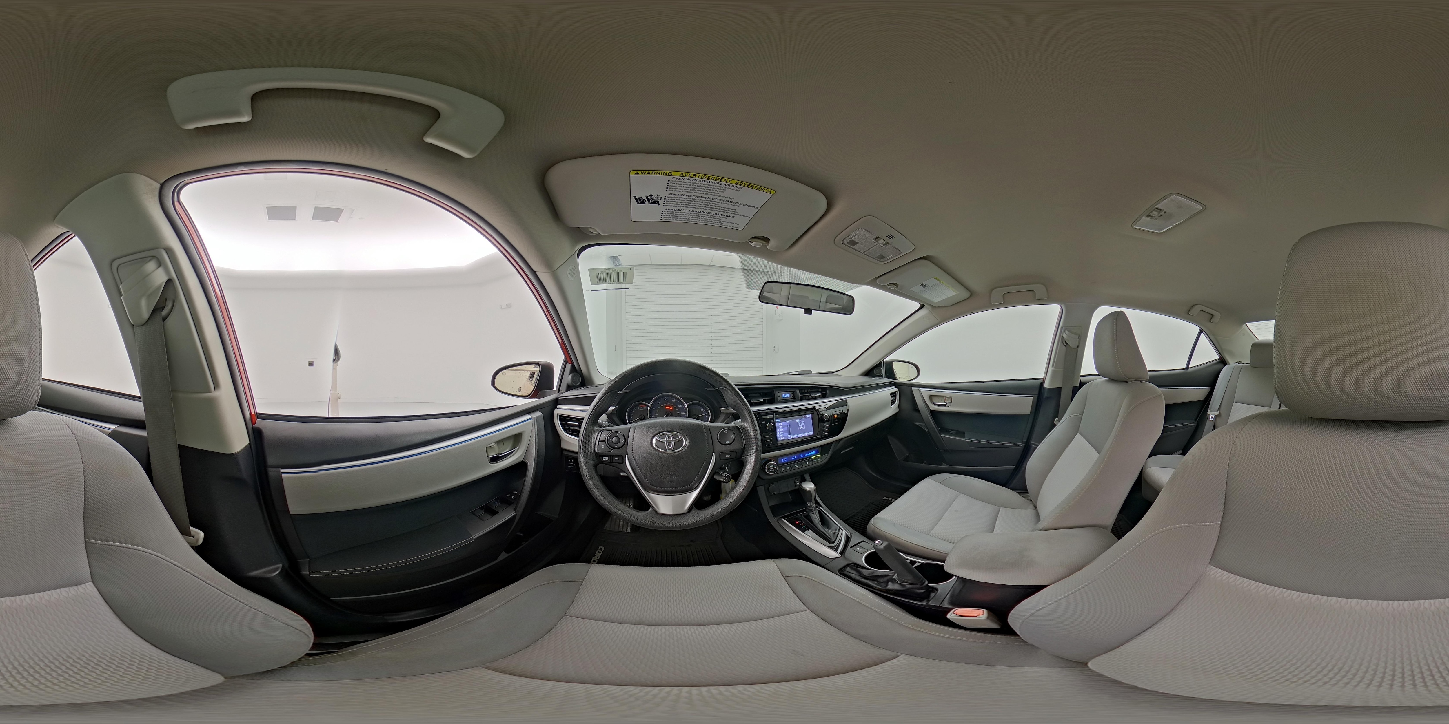 2014 Toyota Corolla LE - Photo 26