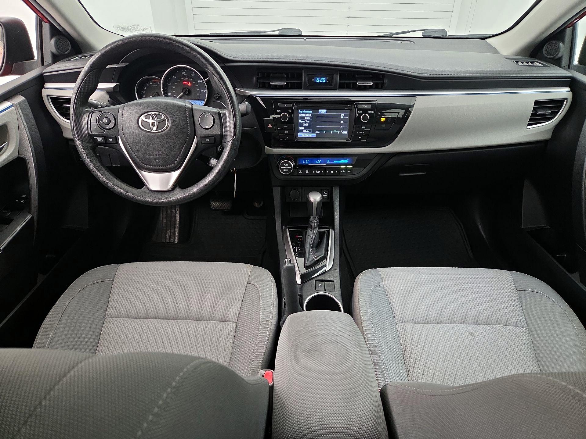 Thumbnail: 2014 Toyota Corolla - 9
