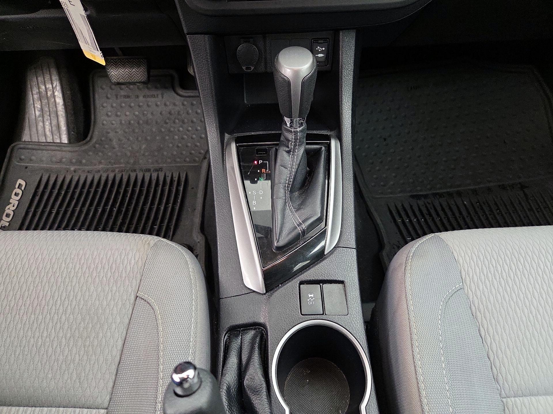 Thumbnail: 2014 Toyota Corolla - 17