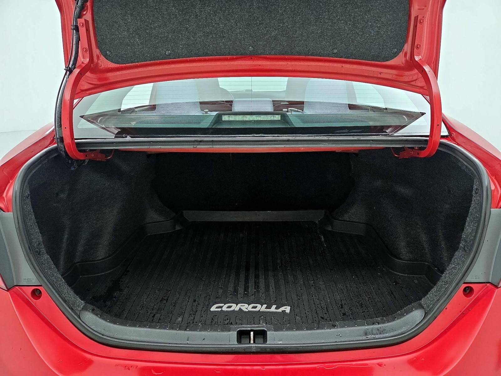 2014 Toyota Corolla LE - Photo 21