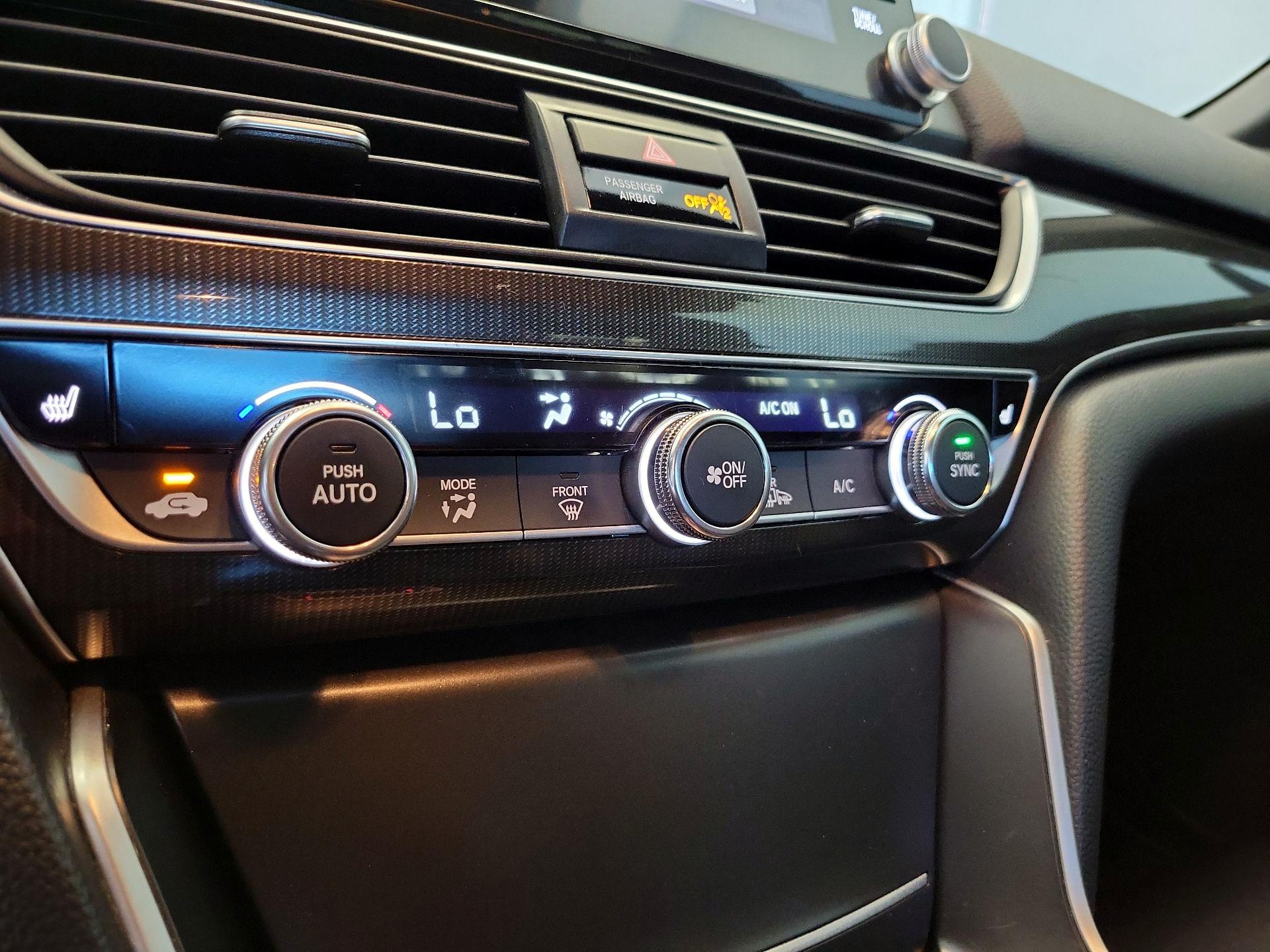Thumbnail: 2019 Honda Accord - 16