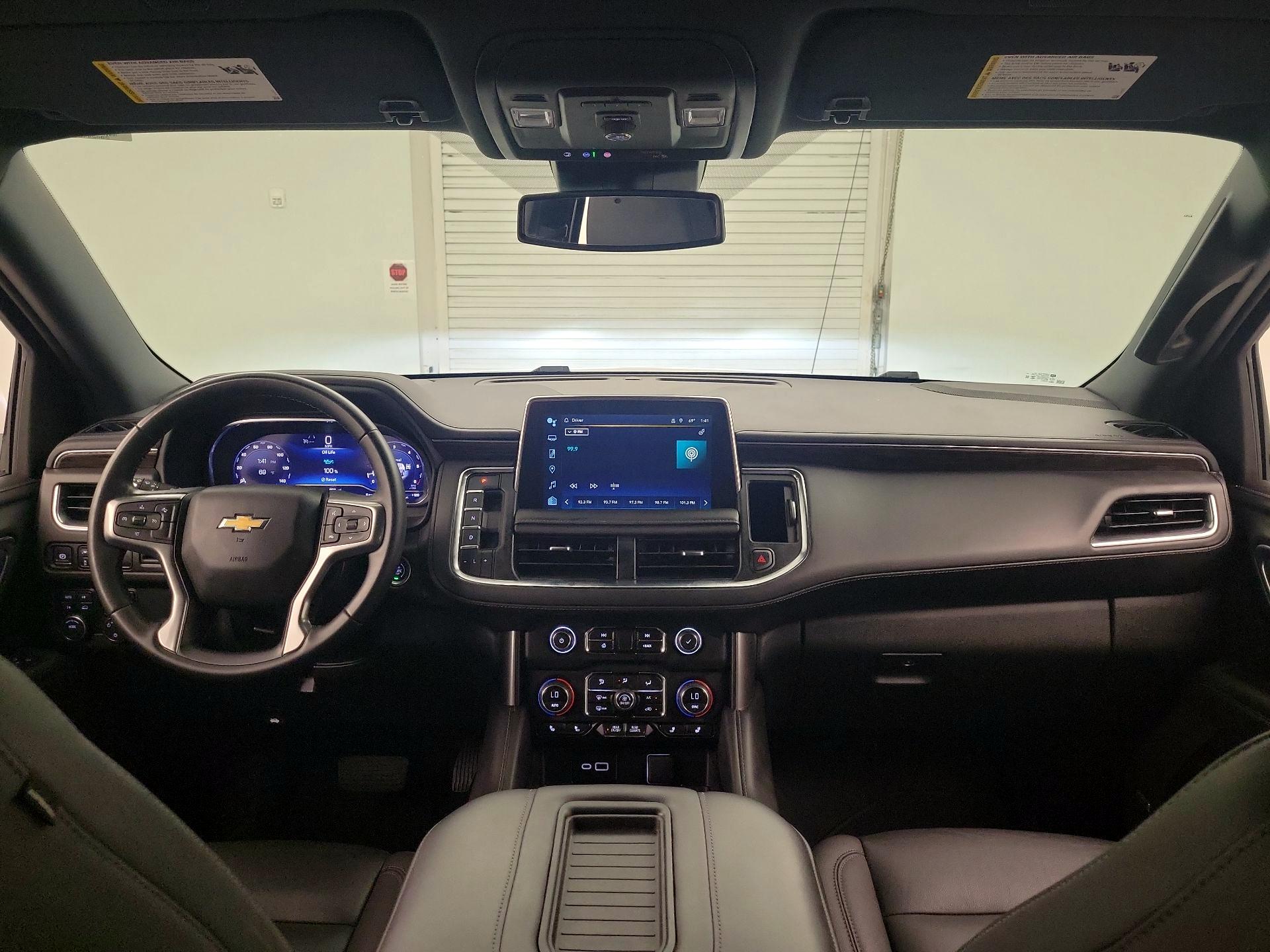 Thumbnail: 2024 Chevrolet Suburban - 9