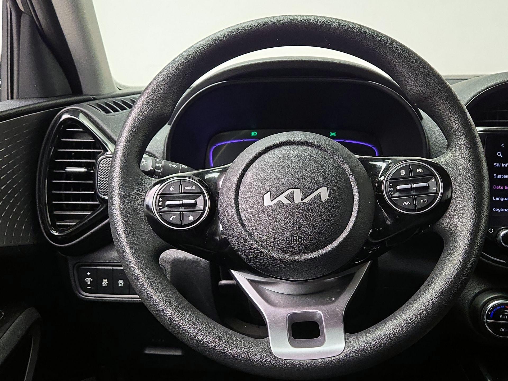 Thumbnail: 2025 Kia Soul - 10