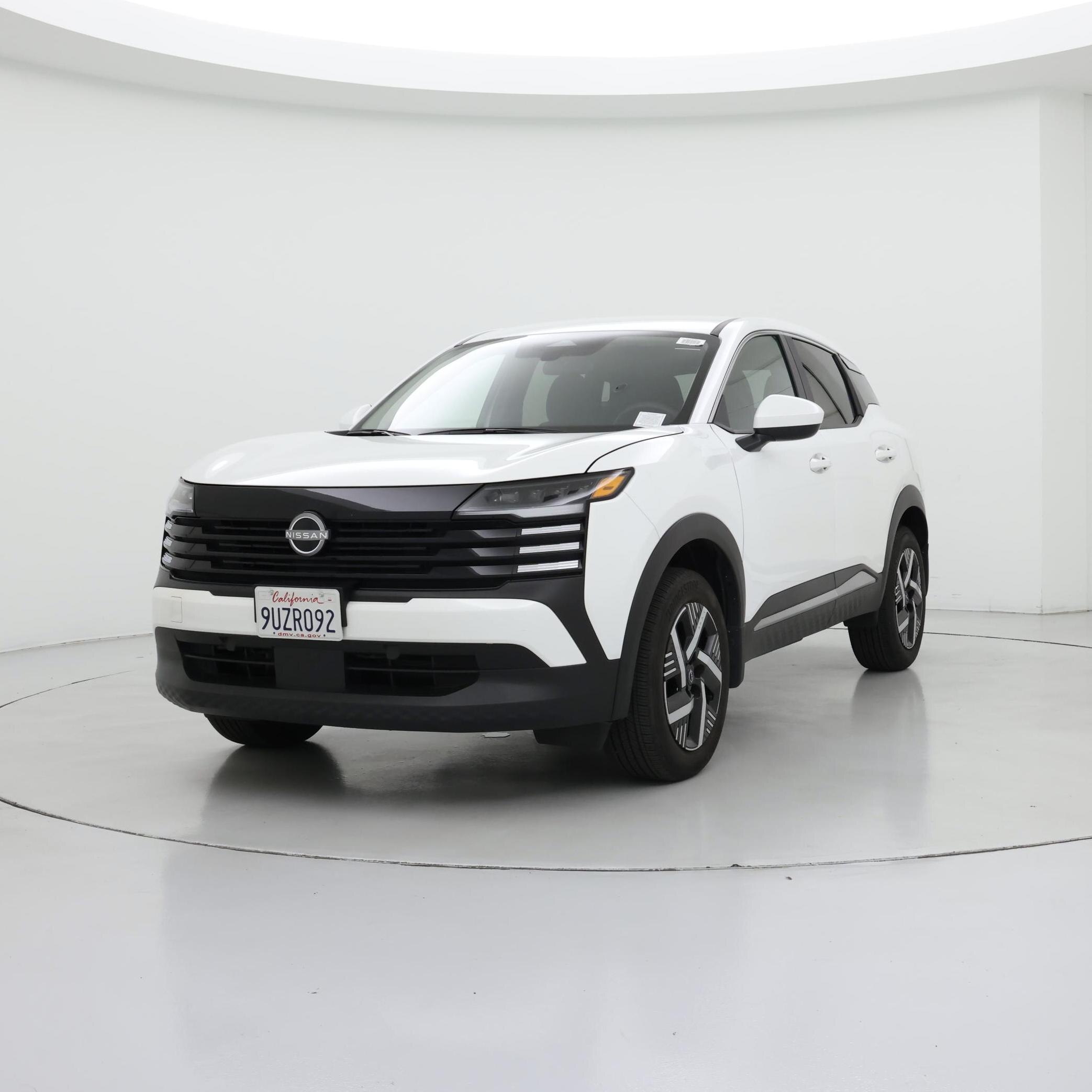 Thumbnail: 2025 Nissan Kicks - 4