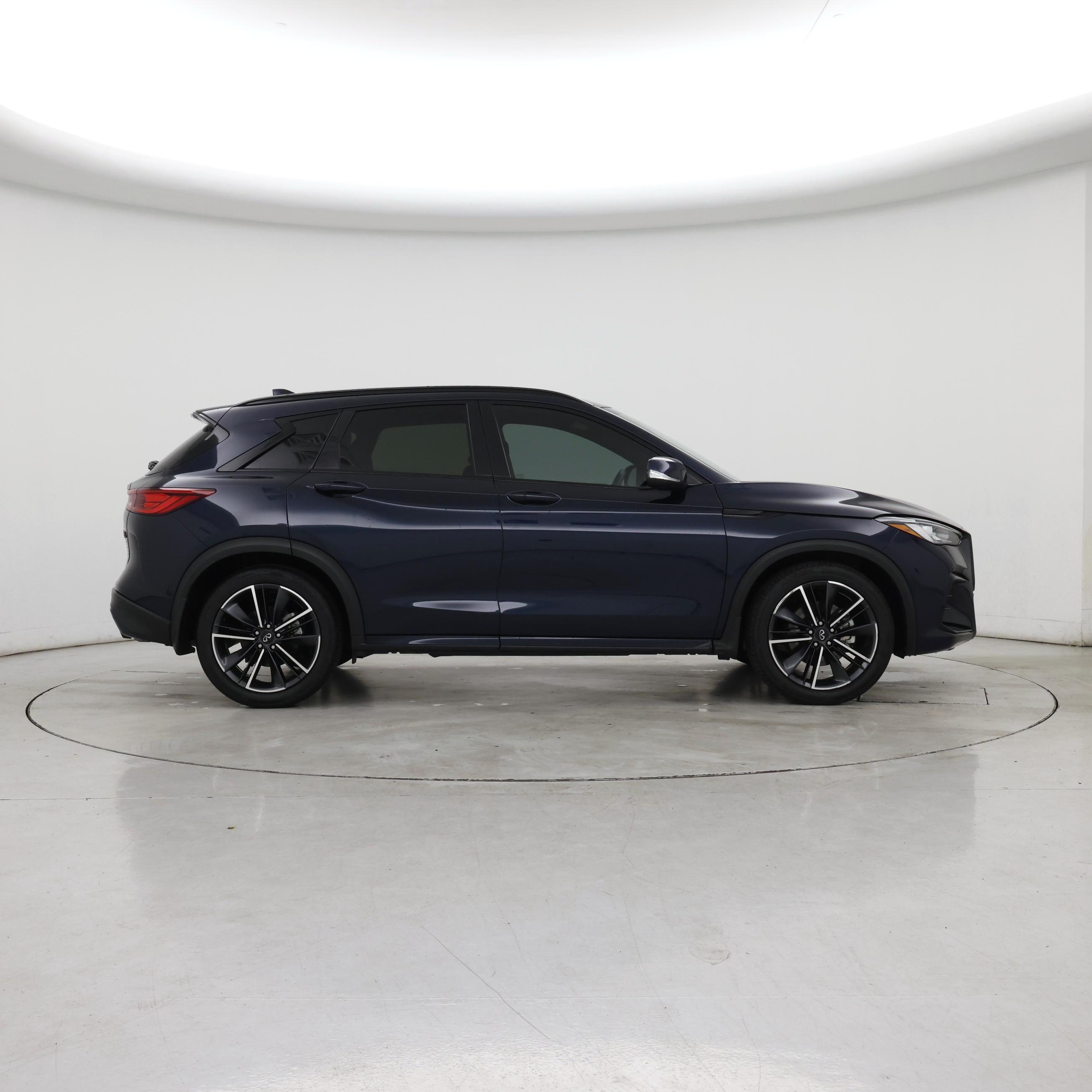 Thumbnail: 2023 INFINITI QX50 - 7