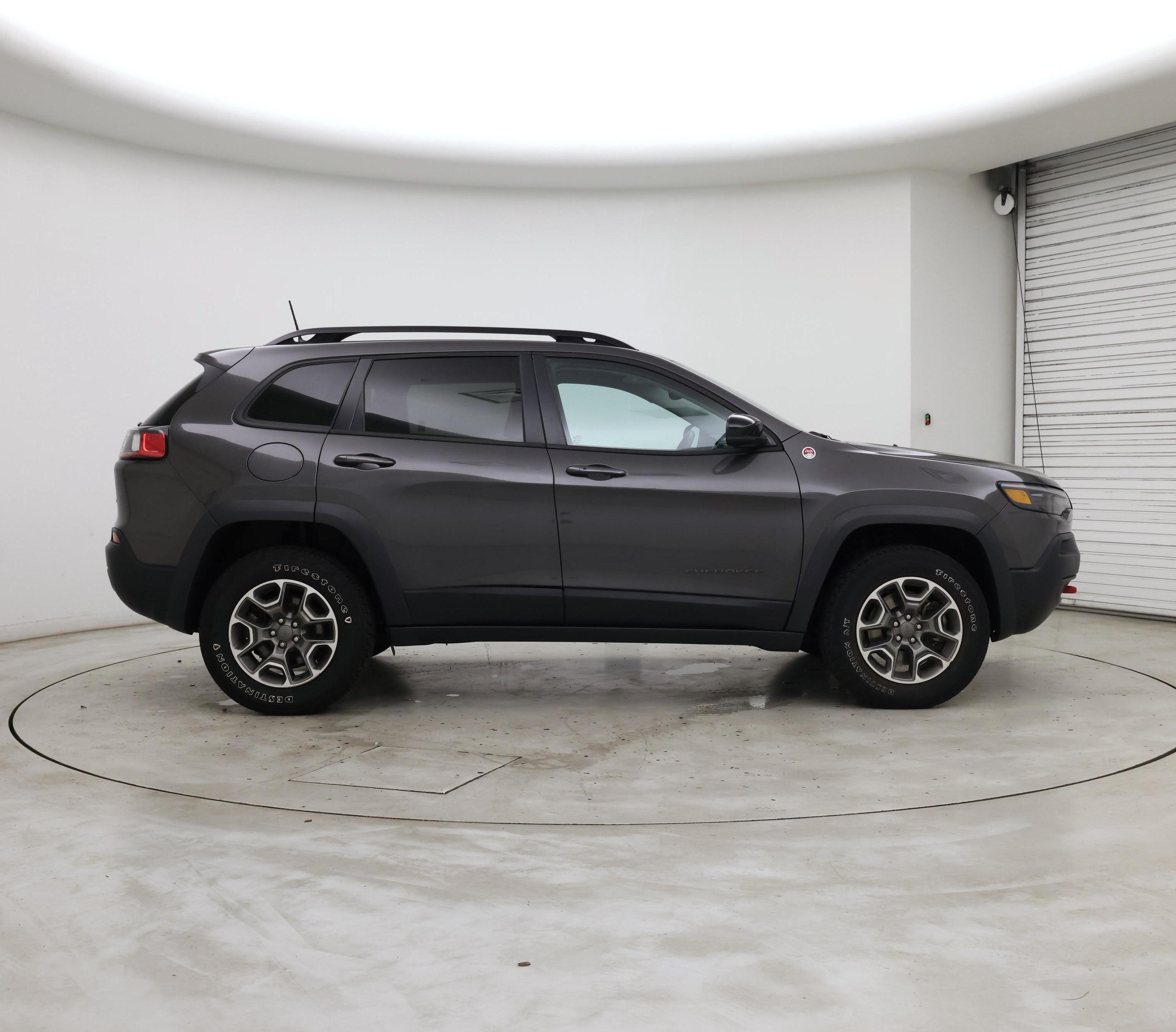 Thumbnail: 2022 Jeep Cherokee - 7
