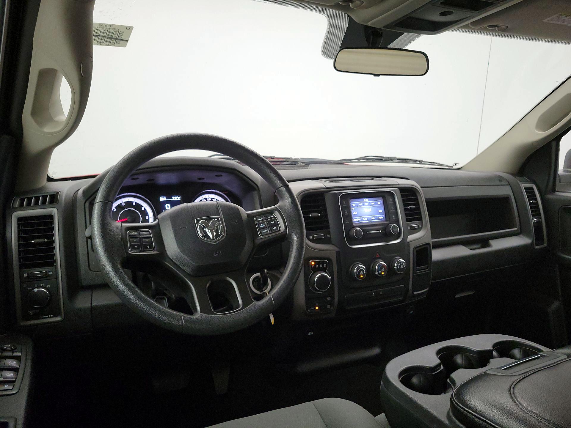 Thumbnail: 2021 RAM 1500 Classic - 9