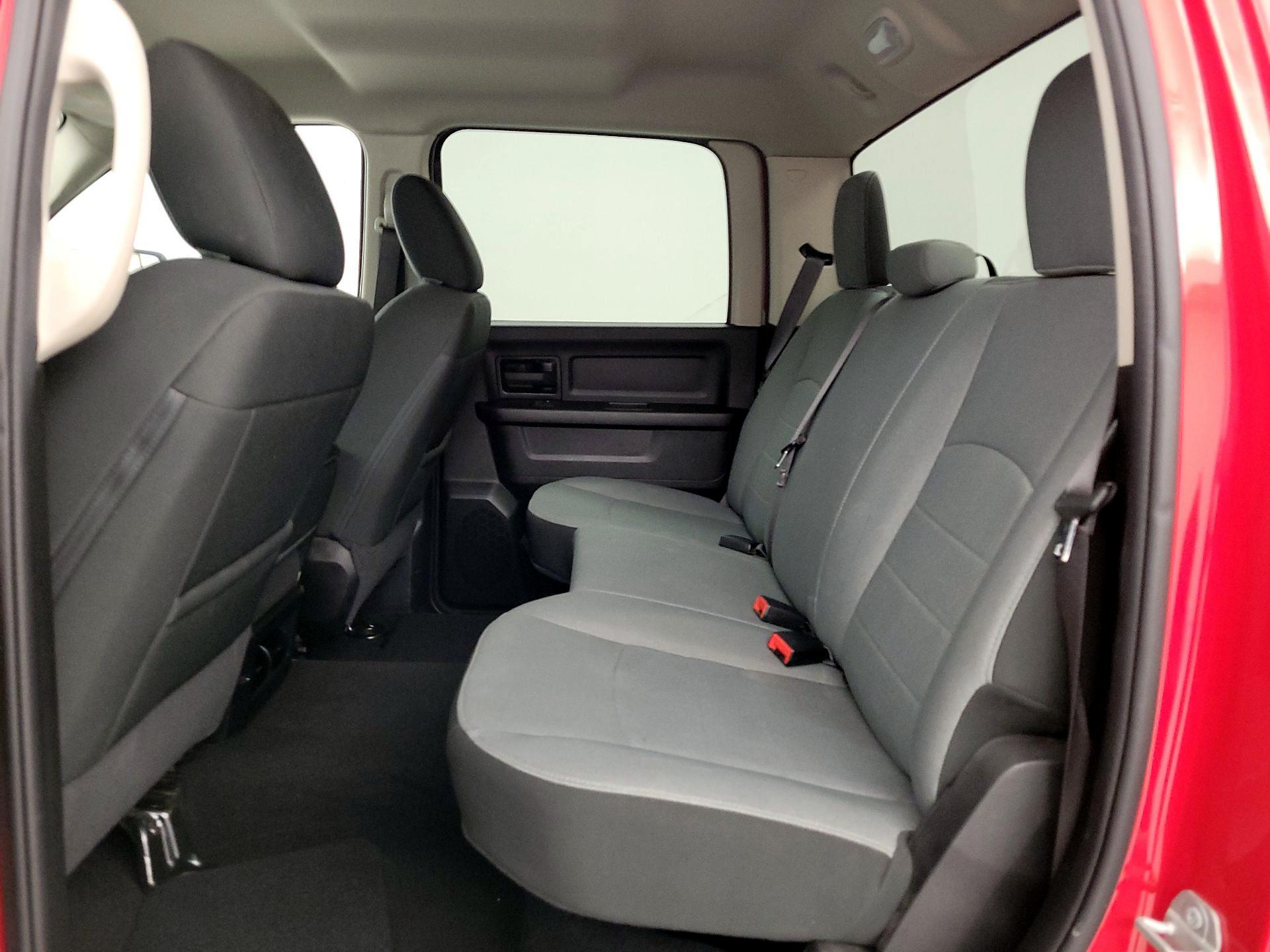 Thumbnail: 2021 RAM 1500 Classic - 19