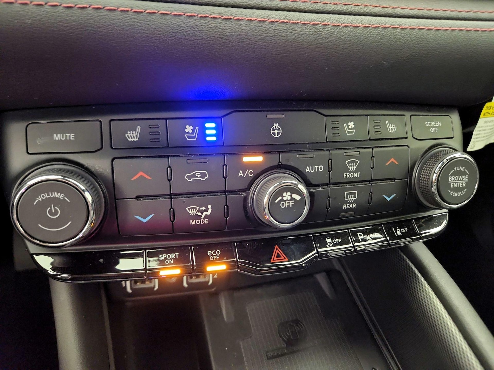 2022 Dodge Durango R/T Plus - Photo 18