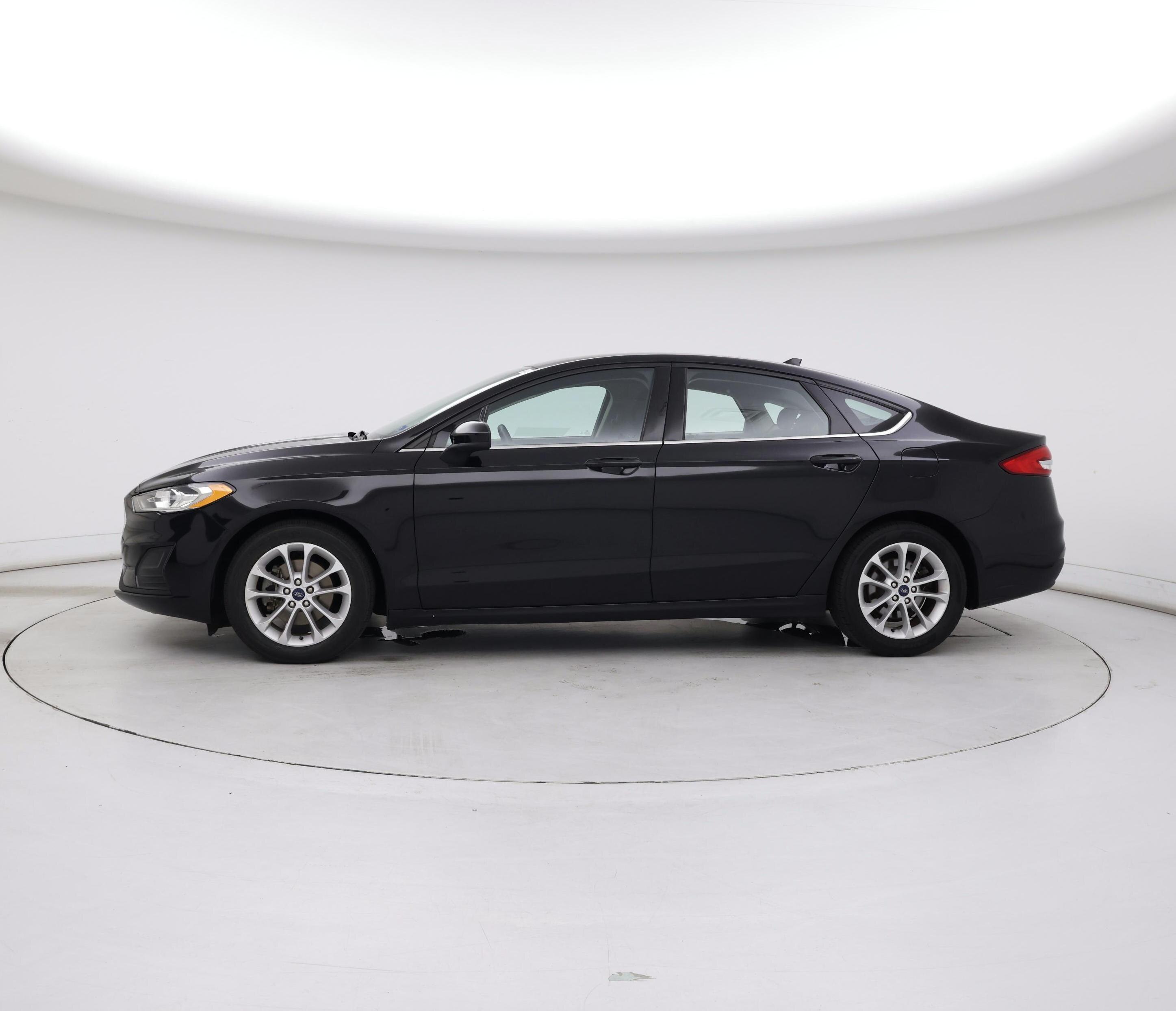Thumbnail: 2020 Ford Fusion - 3