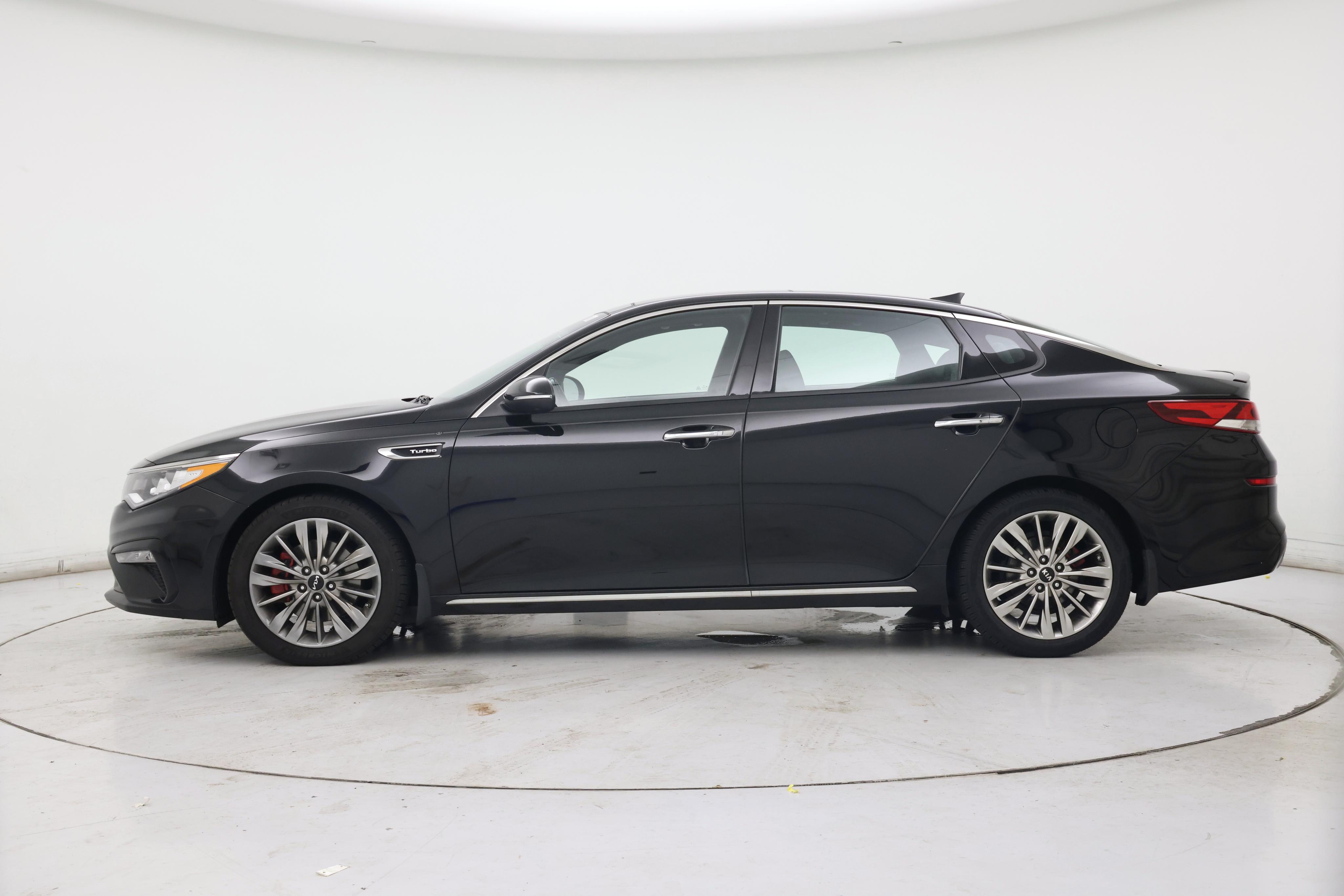 Thumbnail: 2019 Kia Optima - 3