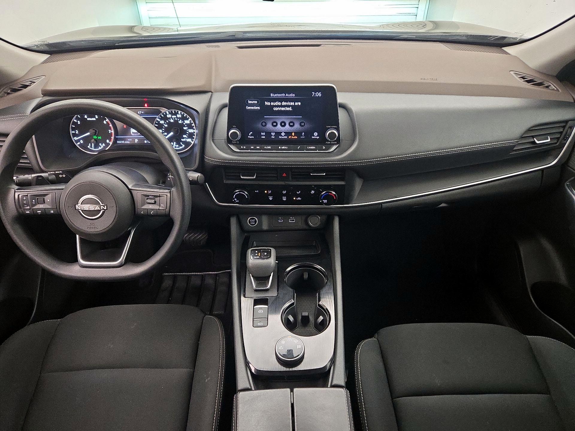 Thumbnail: 2023 Nissan Rogue - 9
