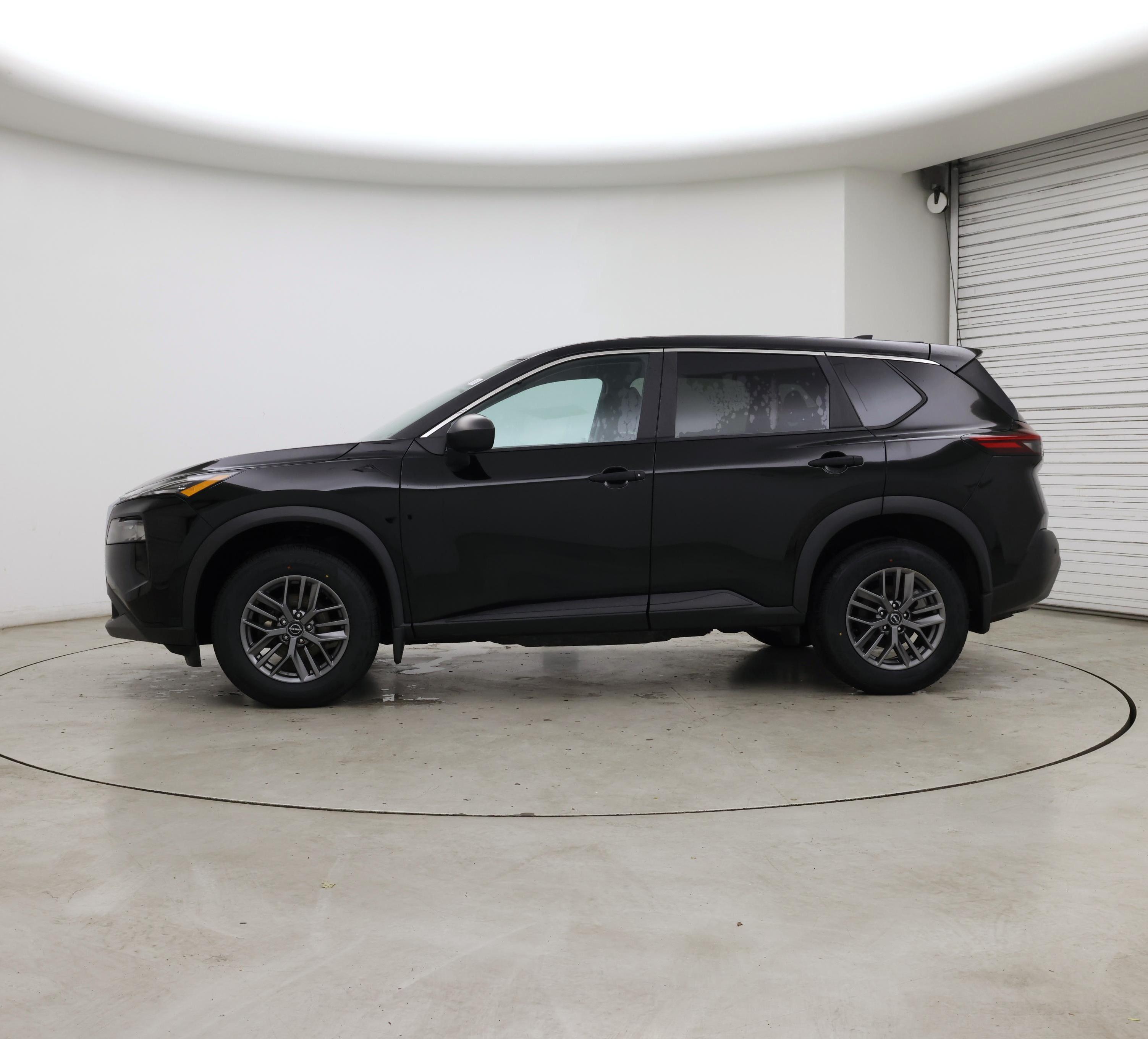 Thumbnail: 2023 Nissan Rogue - 3