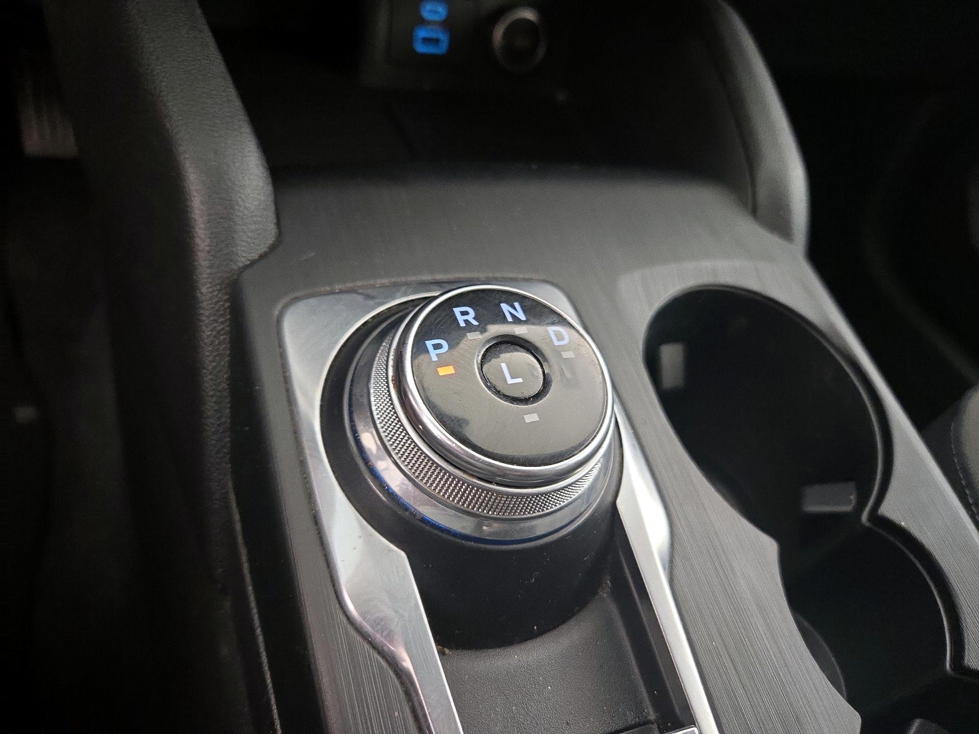 Thumbnail: 2021 Ford Escape - 17