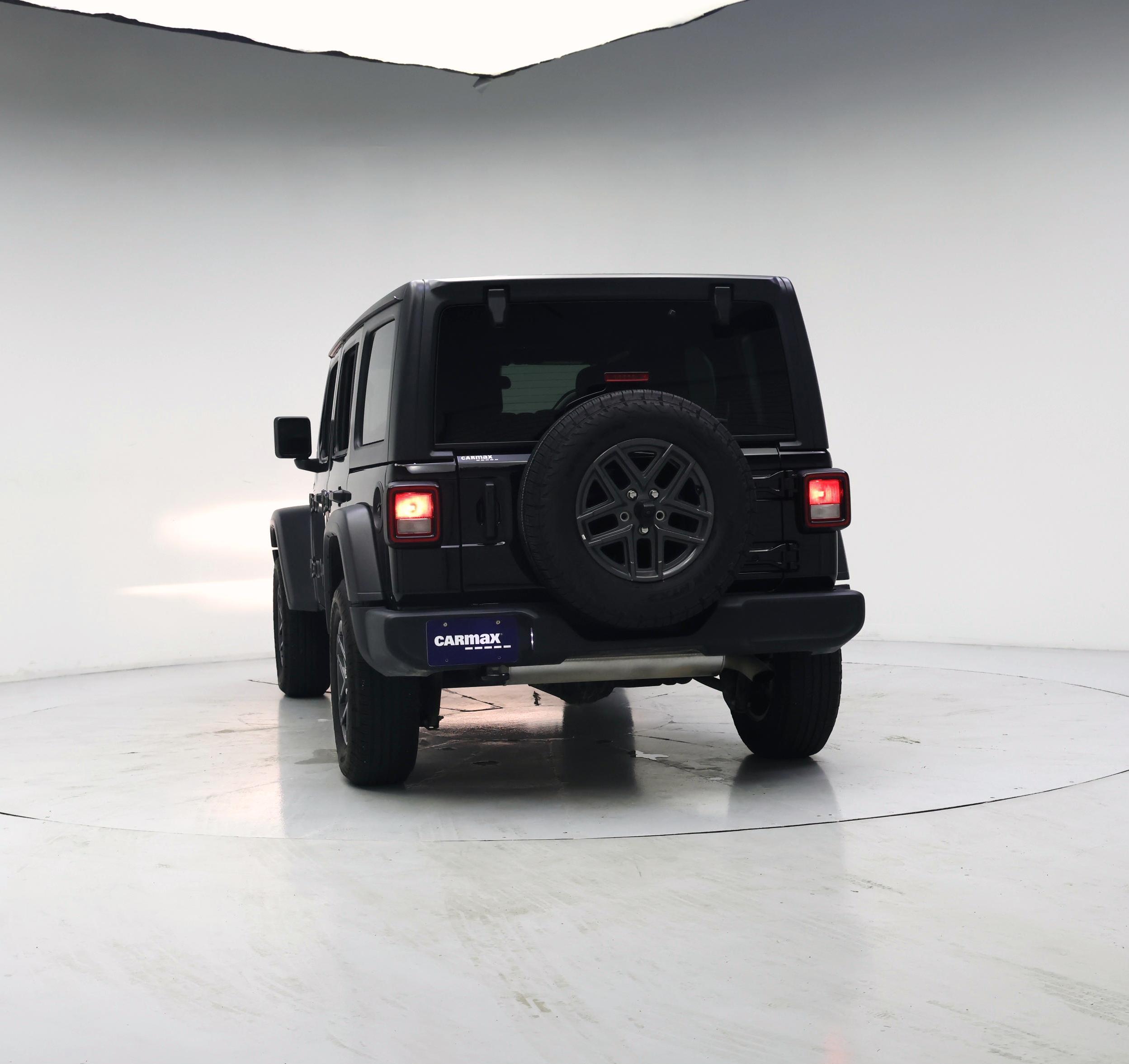Thumbnail: 2025 Jeep Wrangler - 6