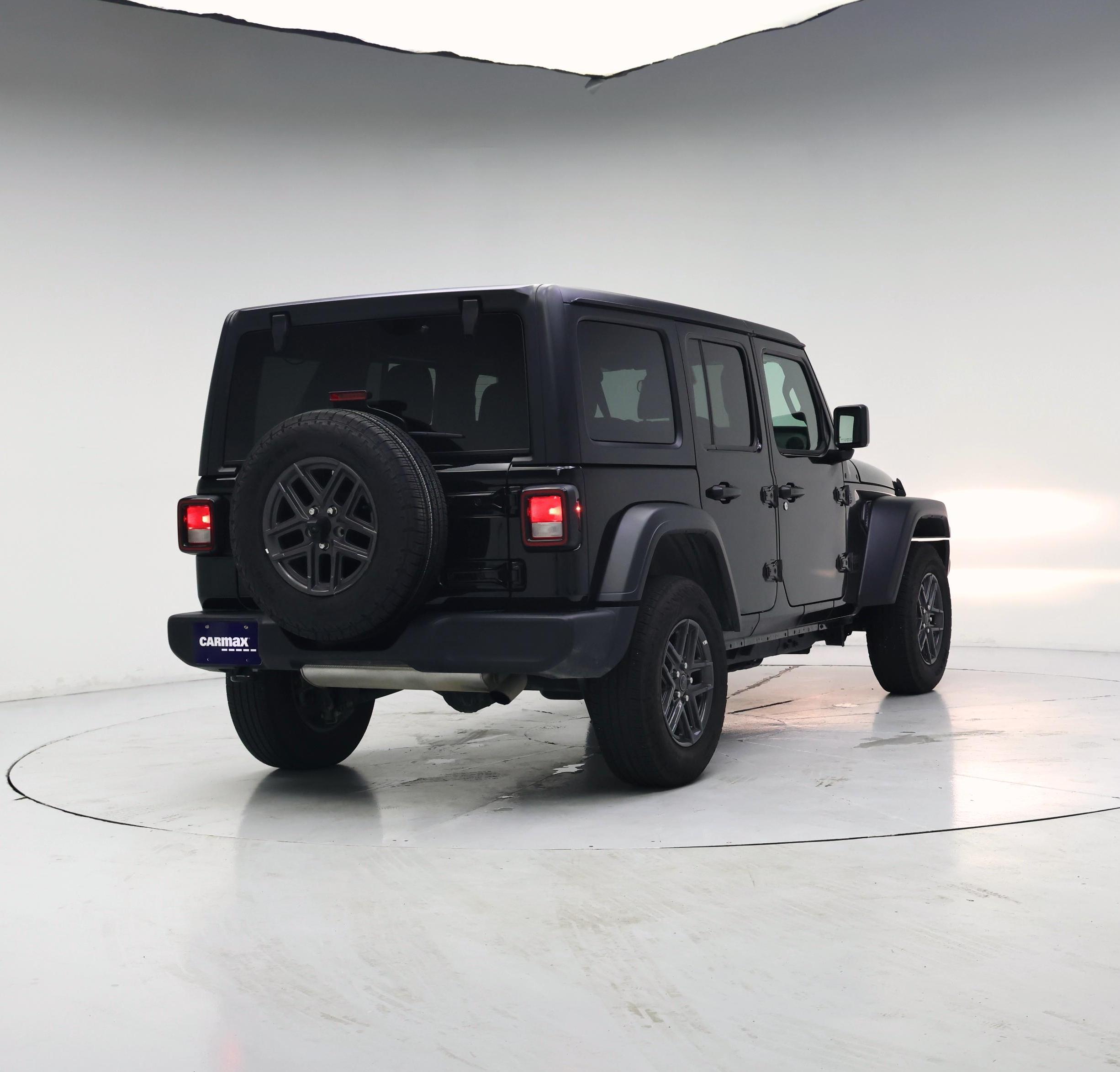 Thumbnail: 2025 Jeep Wrangler - 8
