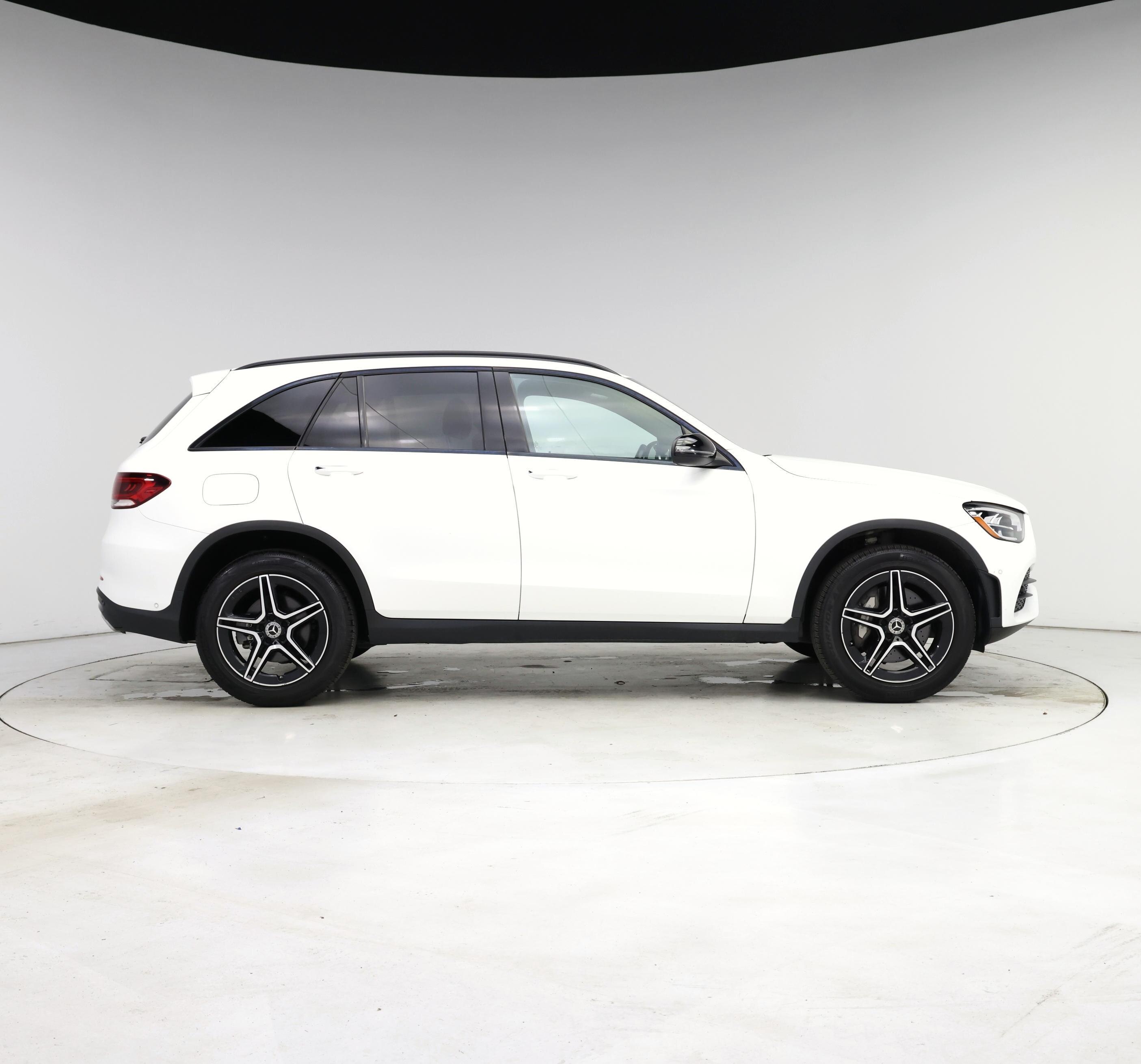 Thumbnail: 2022 Mercedes-Benz GLC - 7